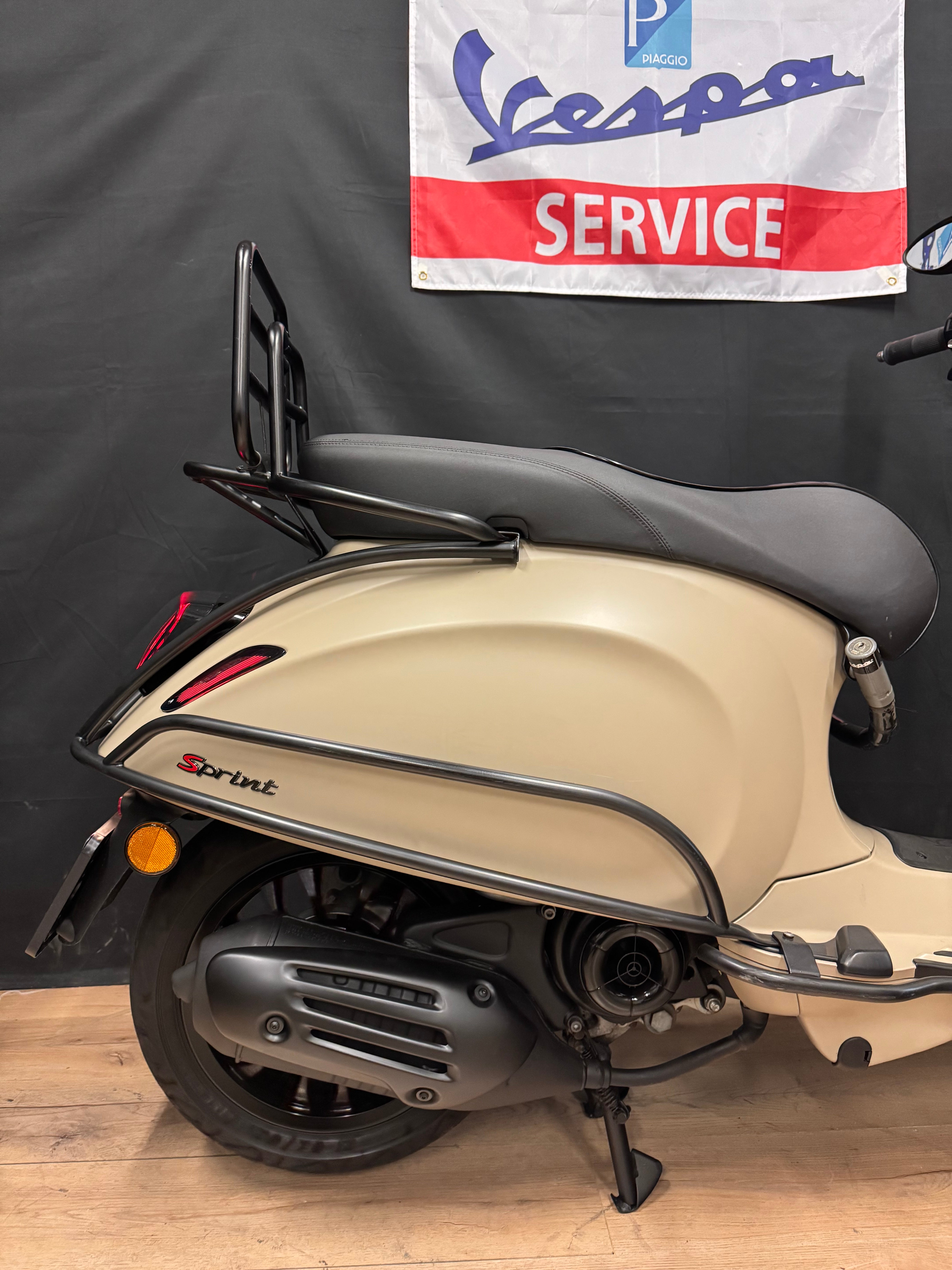 Vespa sprint 50s | Custom | Full option | Garantie | Alarm