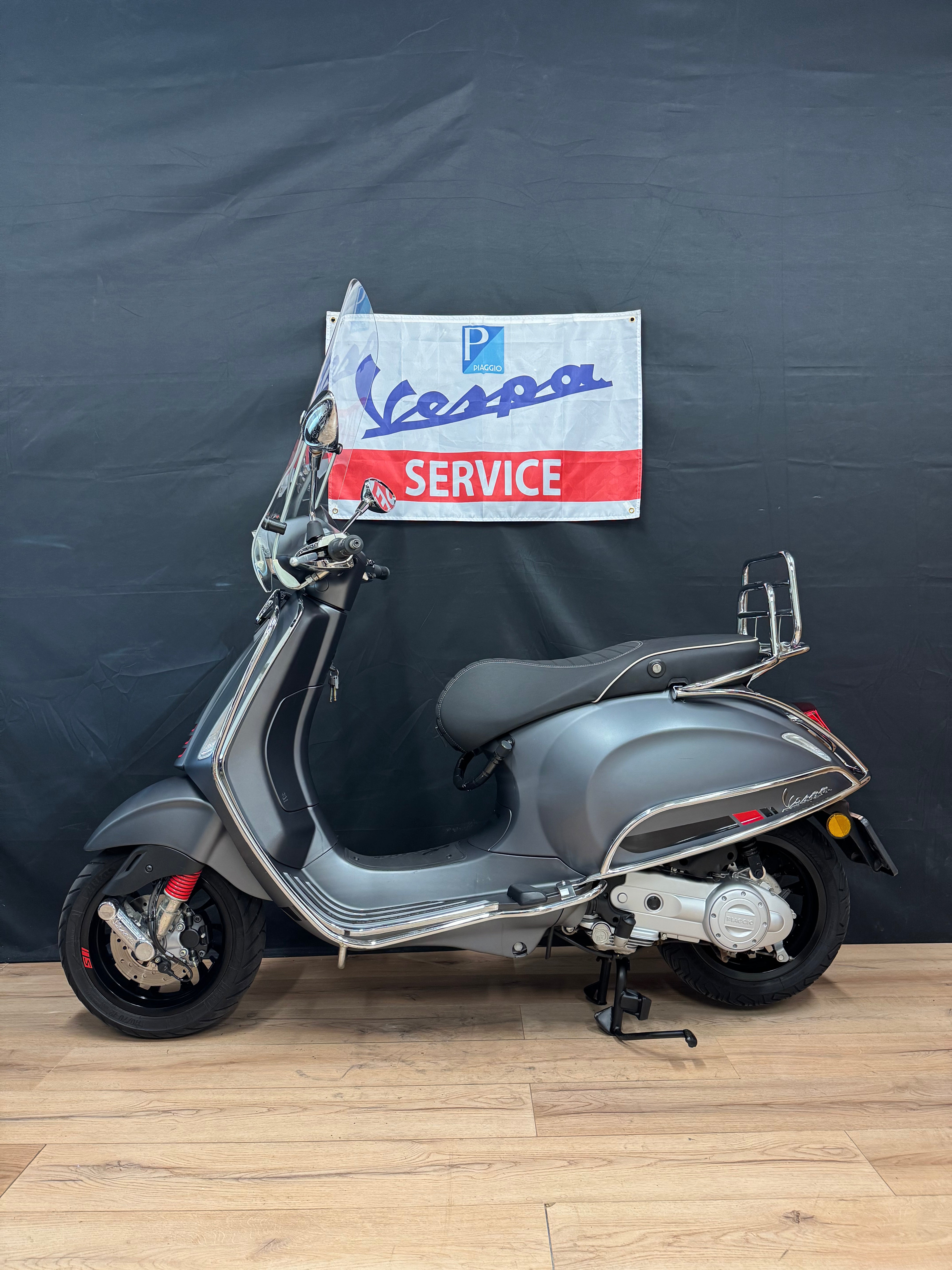Vespa sprint 50S | Brom / Snor | Garantie | Alarm | Opties