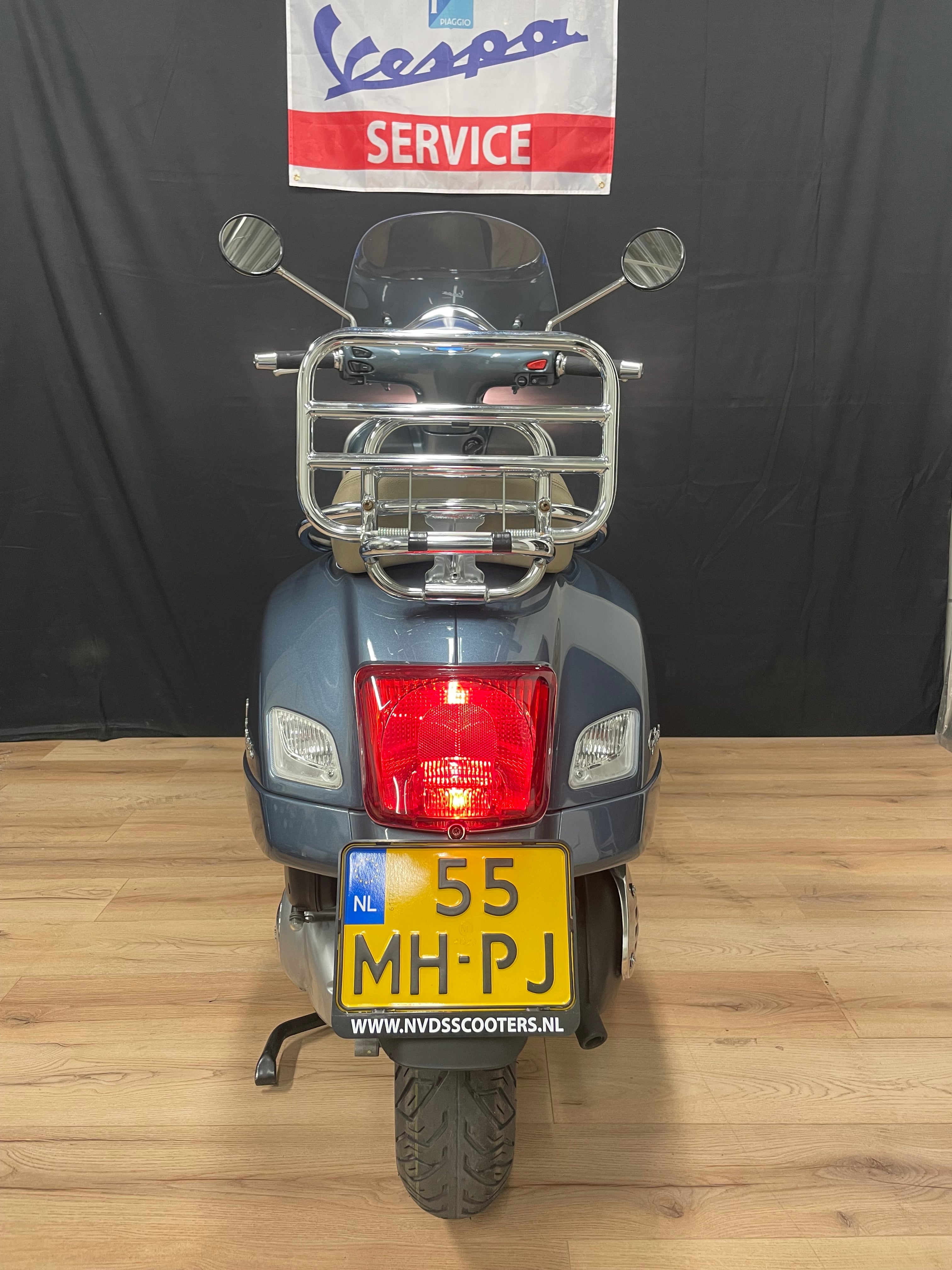 Vespa GTS 250IE | Nieuwstaat | 2017 | Garantie | 8700km