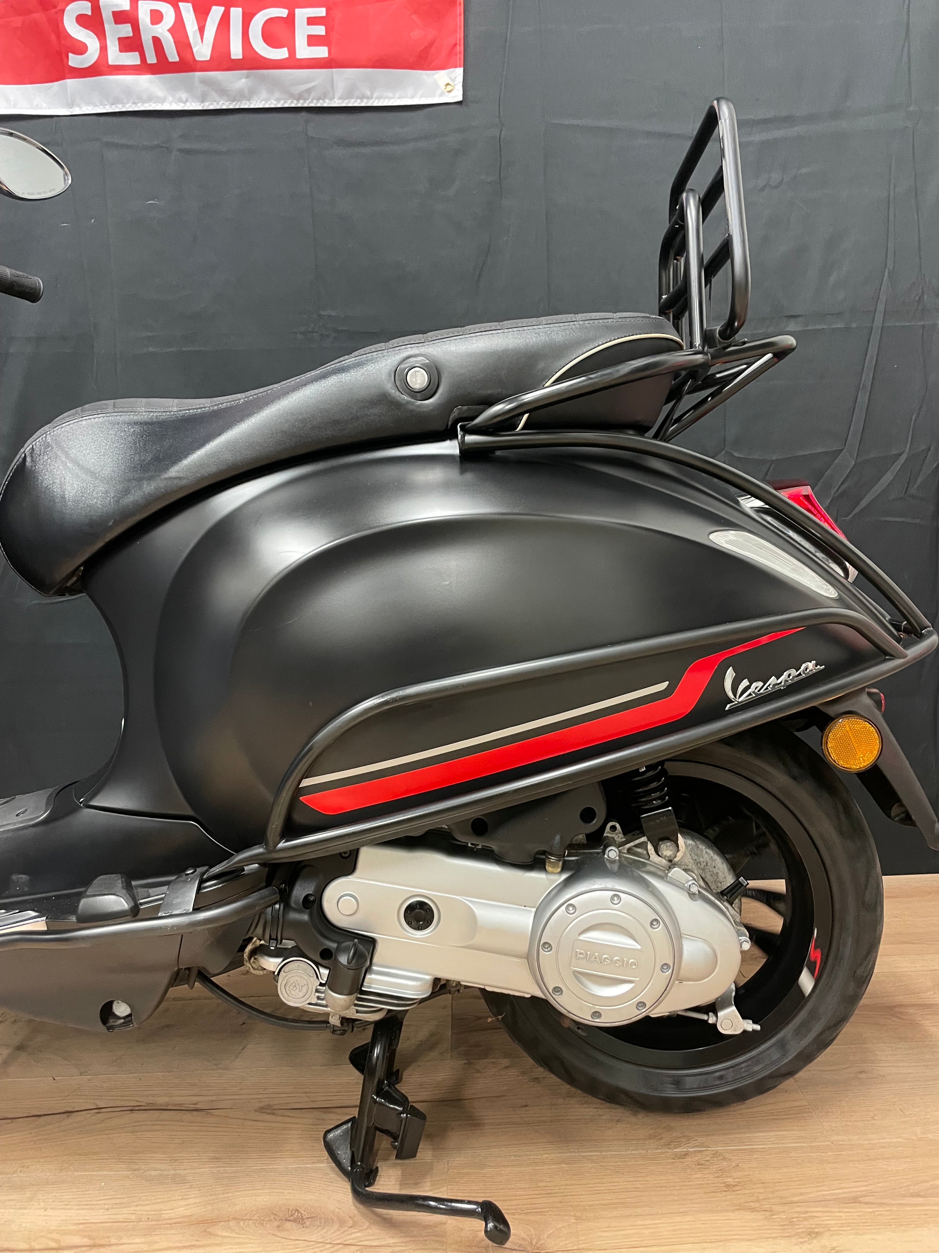 Vespa sprint 50S | Nieuwstaat | Garantie | Iget | option