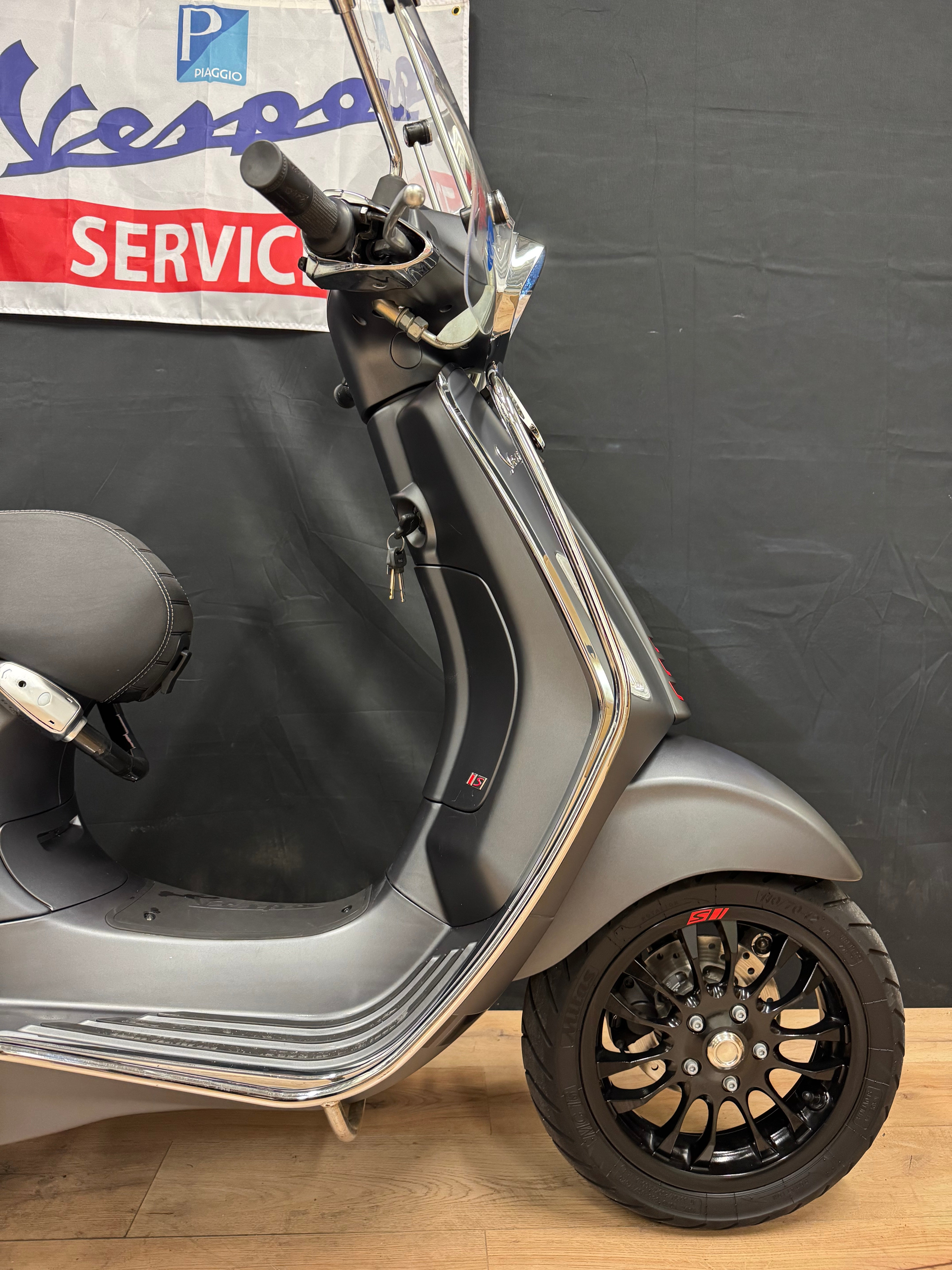 Vespa sprint 50S | Brom / Snor | Garantie | Alarm | Opties