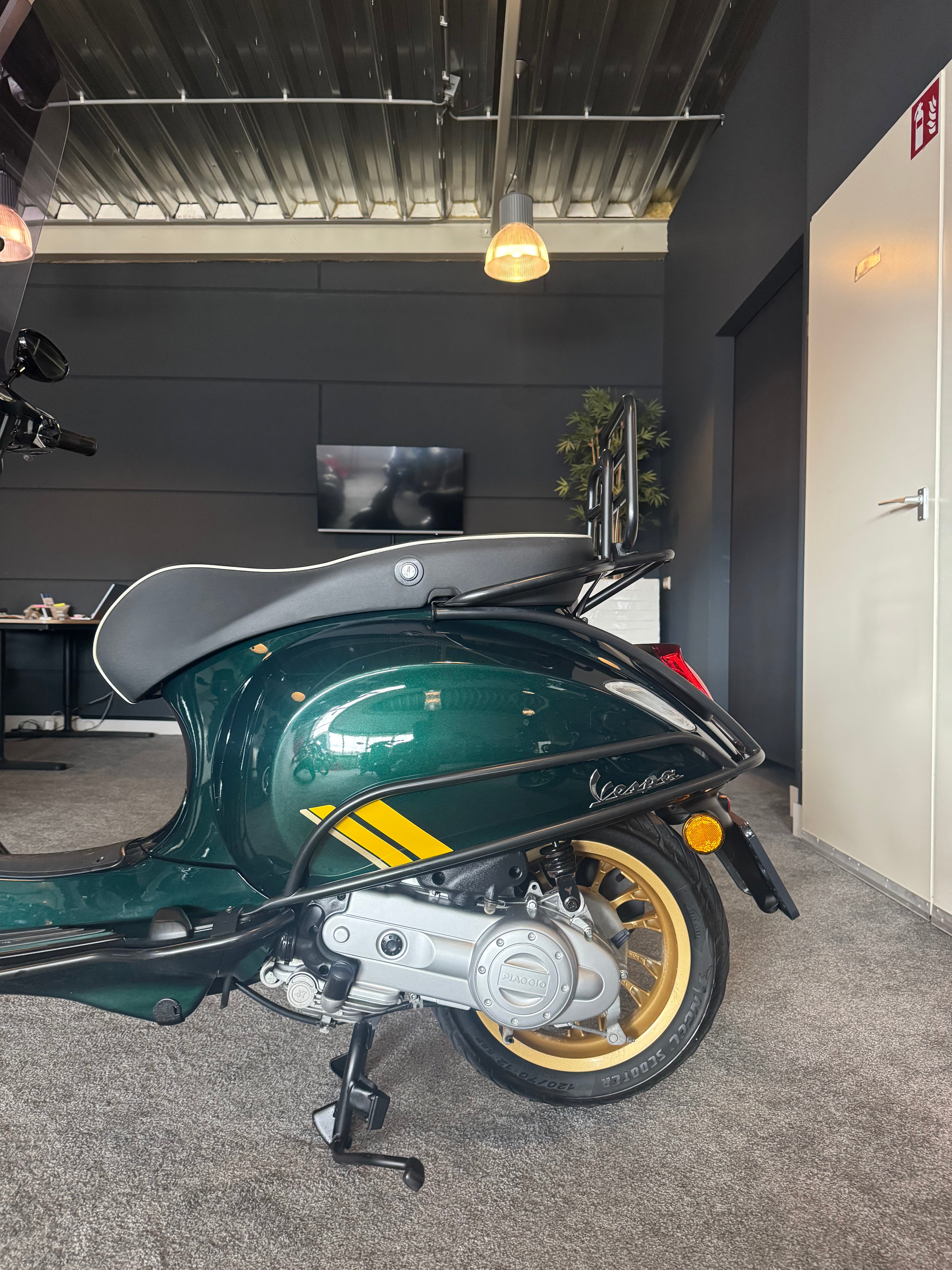 Vespa Sprint 50S | Racing 60th | Brom | Uniek | Garantie