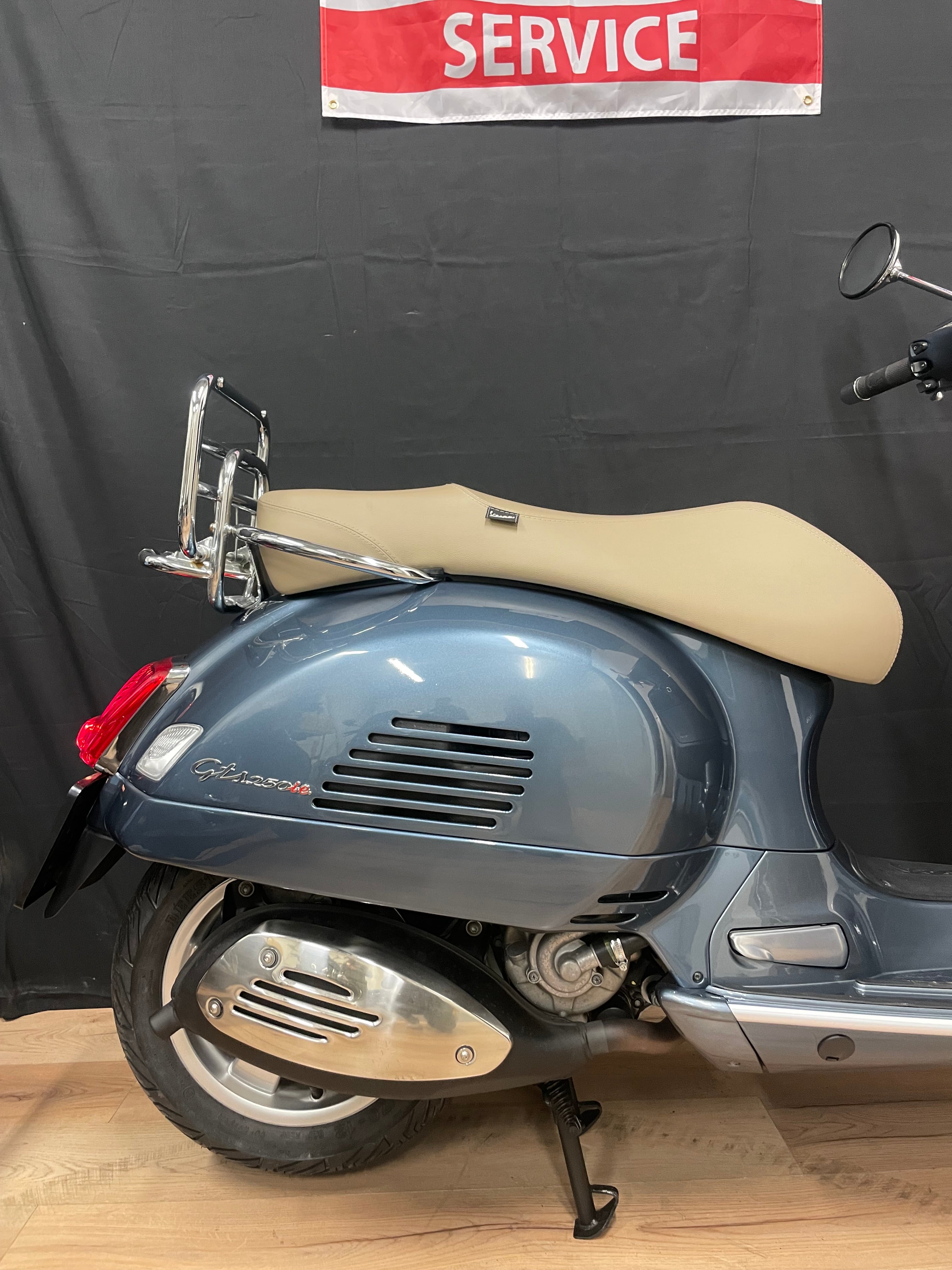 Vespa GTS 250IE | Nieuwstaat | 2017 | Garantie | 8700km
