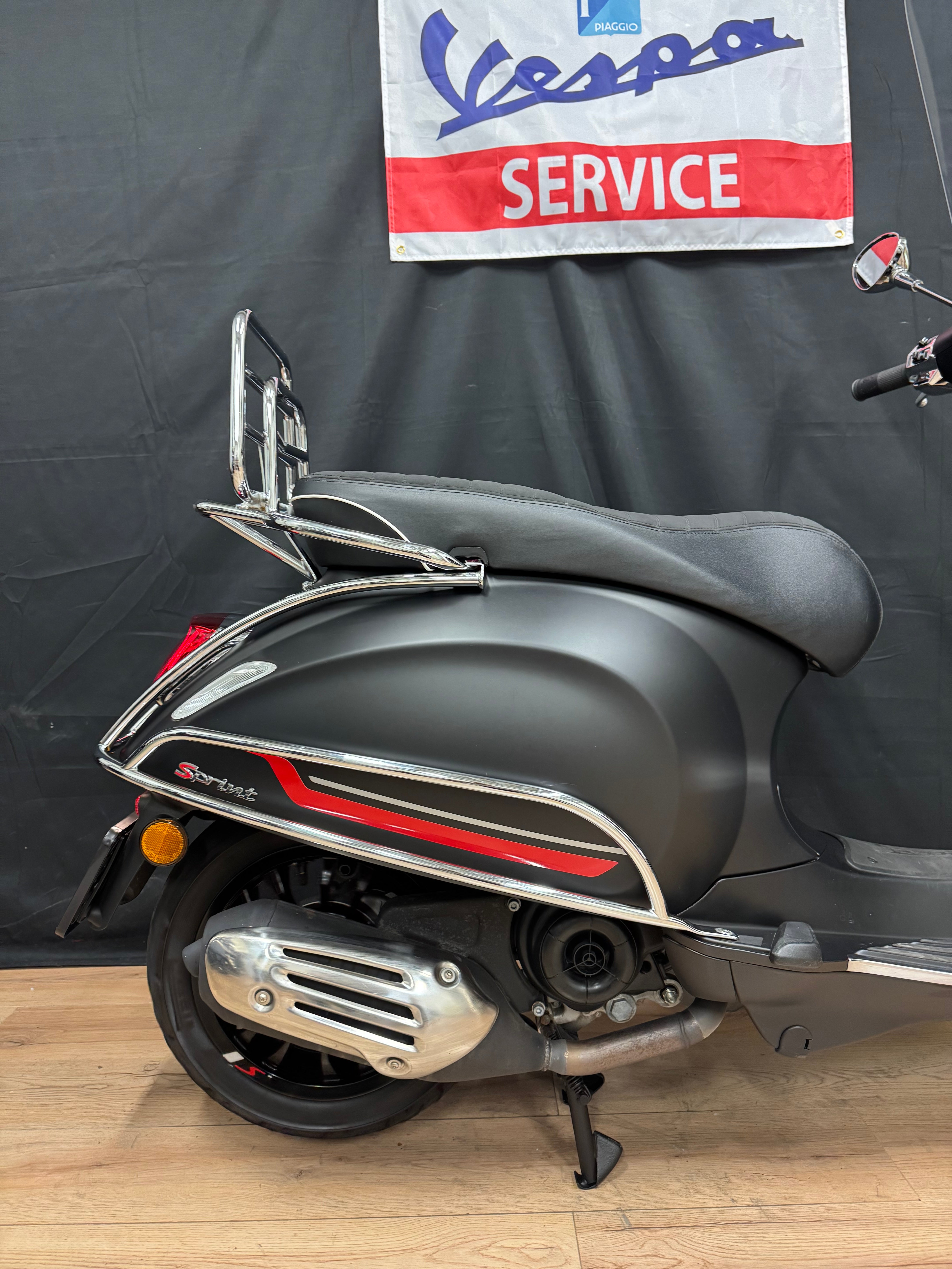 Vespa Sprint 50S - Notte - Garantie - Zeer nette staat