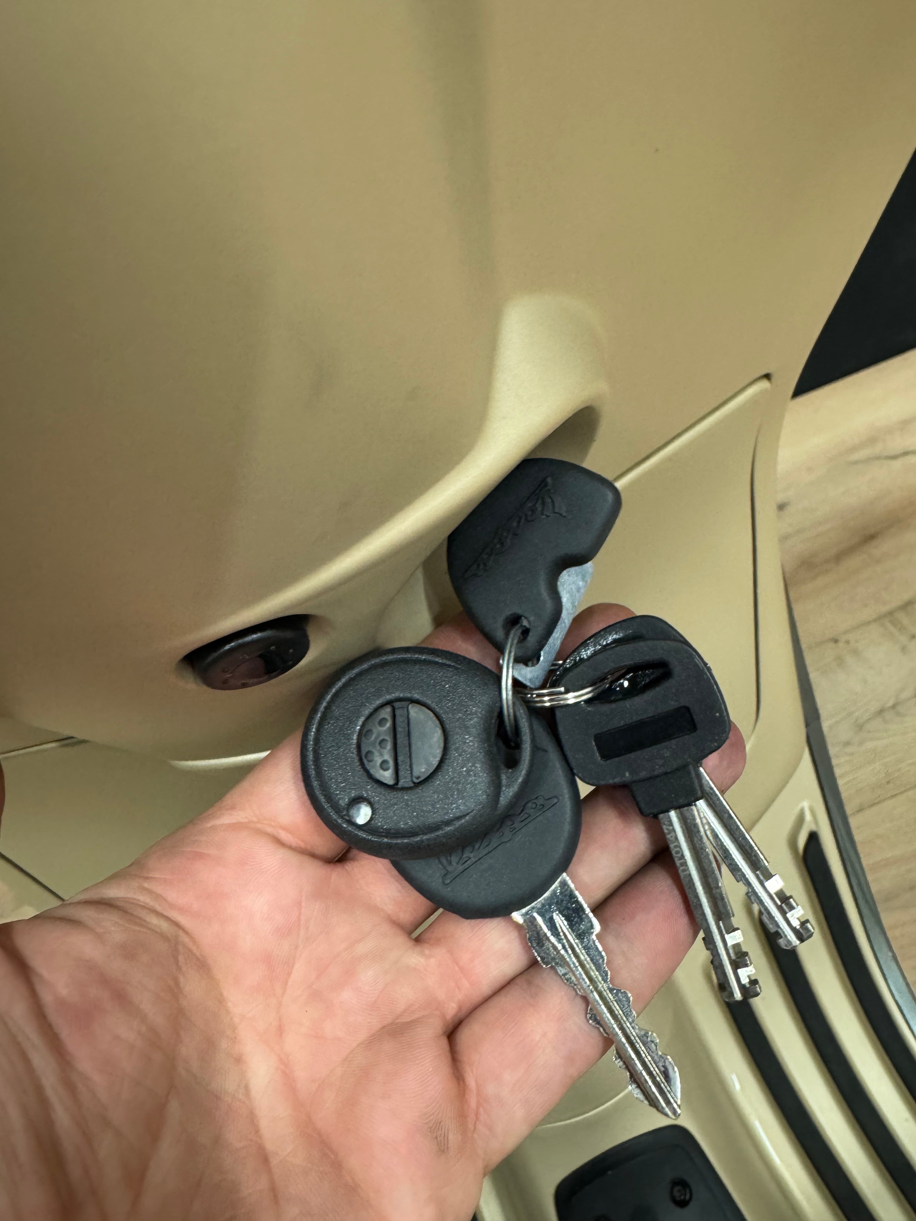 Vespa Primavera 50s | Nieuwstaat | 1800km | Uniek | Garantie