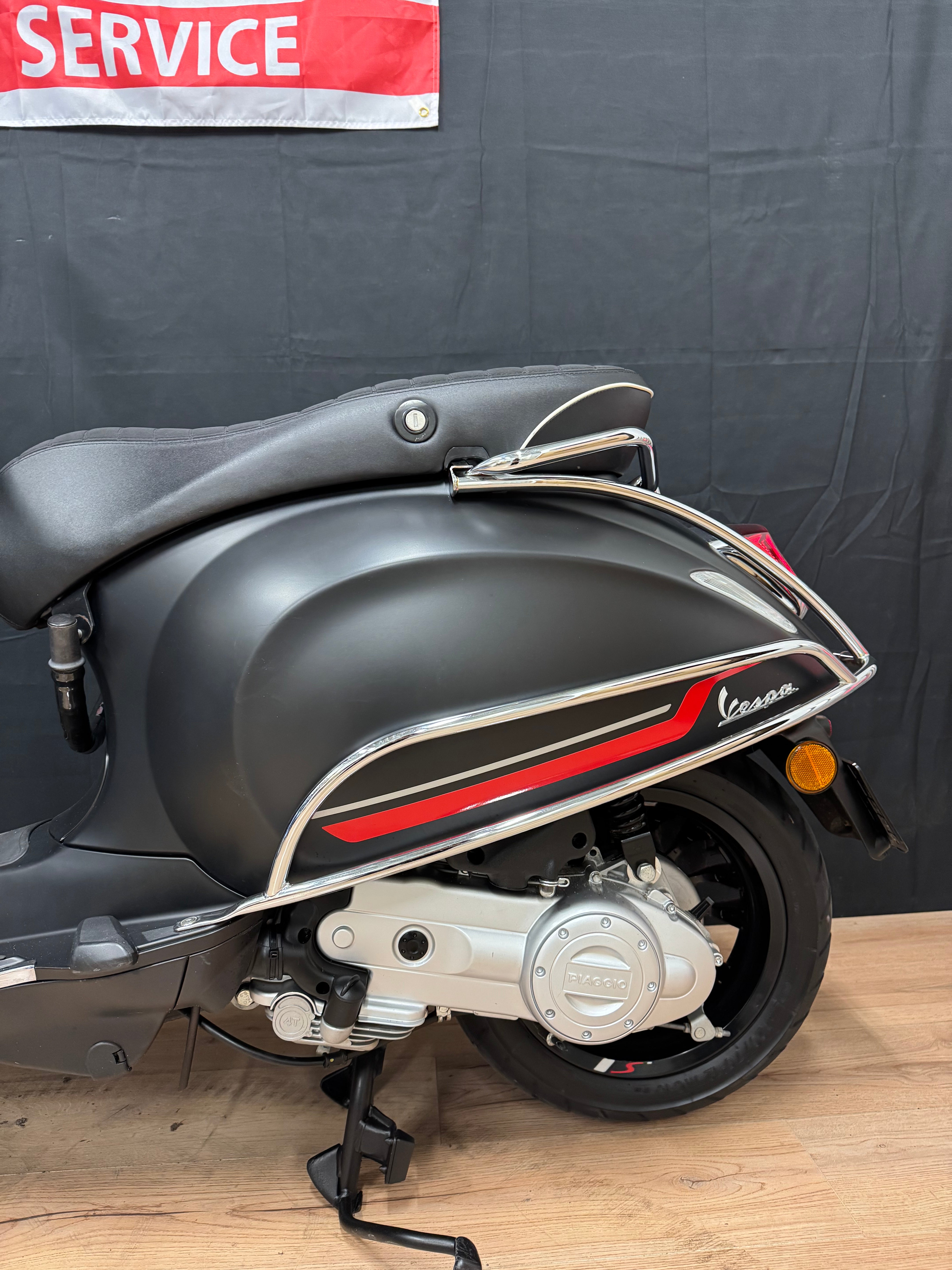 Vespa sprint 50S Notte - 2021 - 3000km - Garantie - Opties