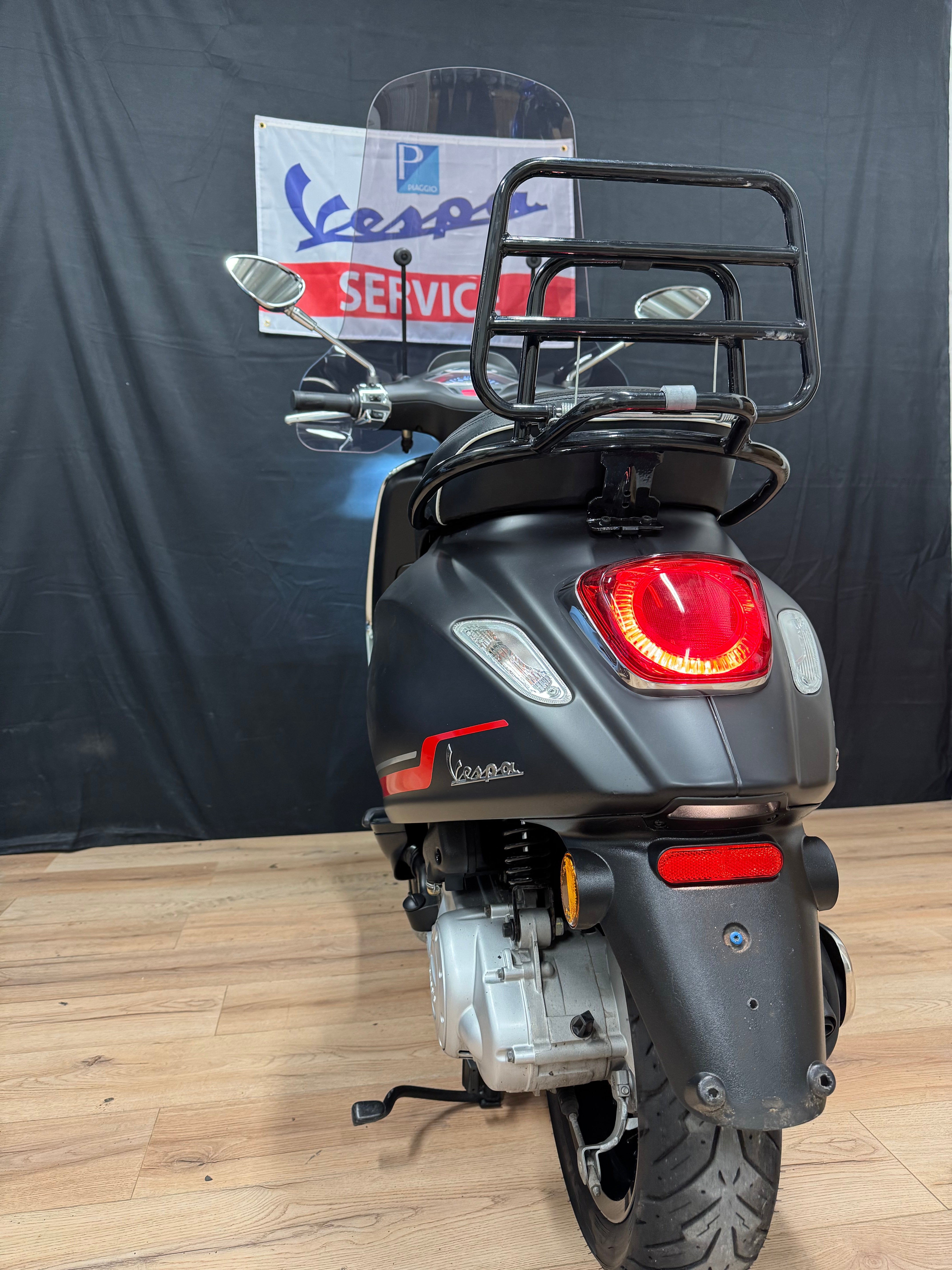 Vespa sprint 50S E5 | 2021 | 8000km | Garantie | Notte