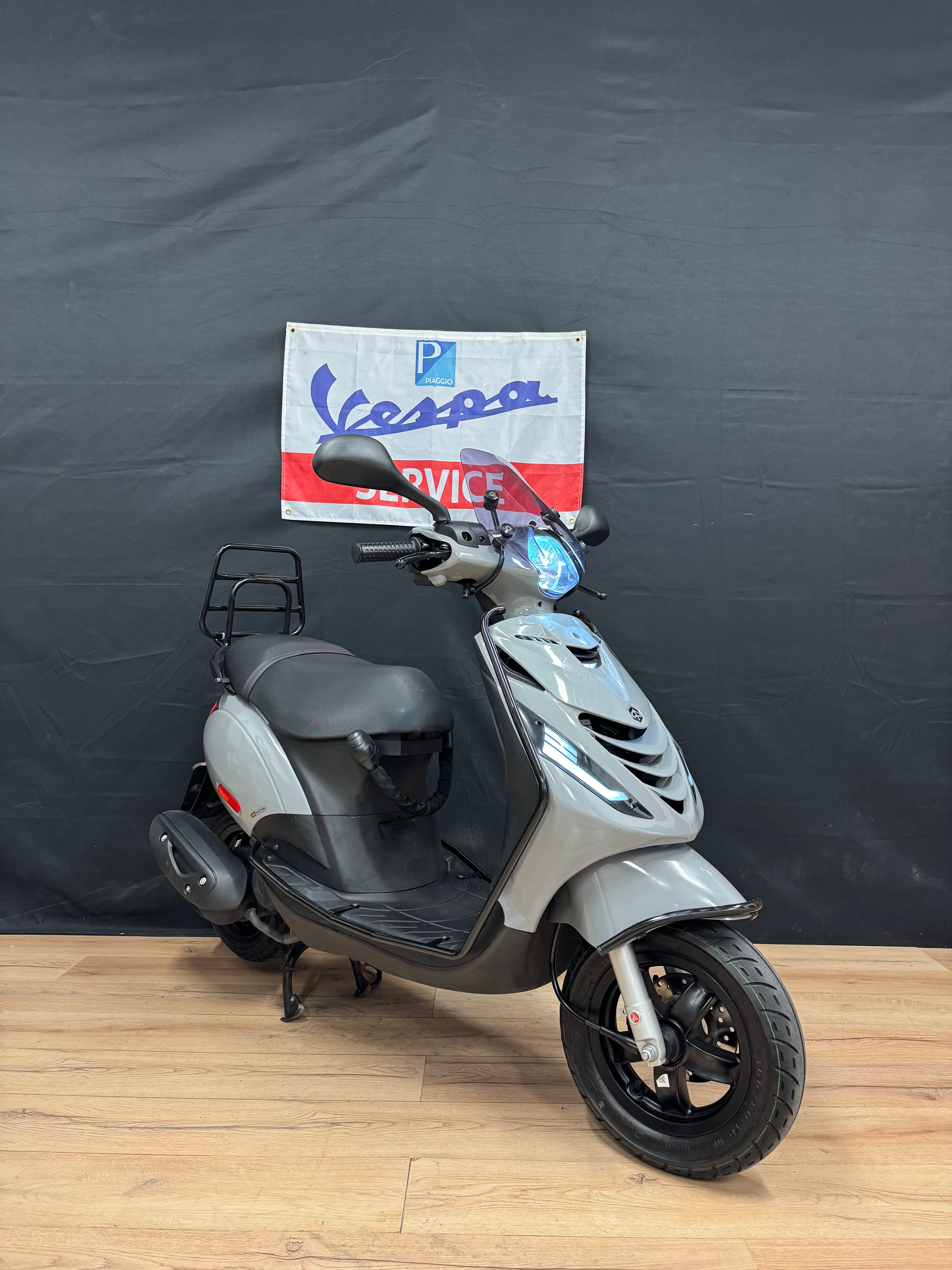 Piaggio Zip 50s | Full option | Brom / Snor | Garantie