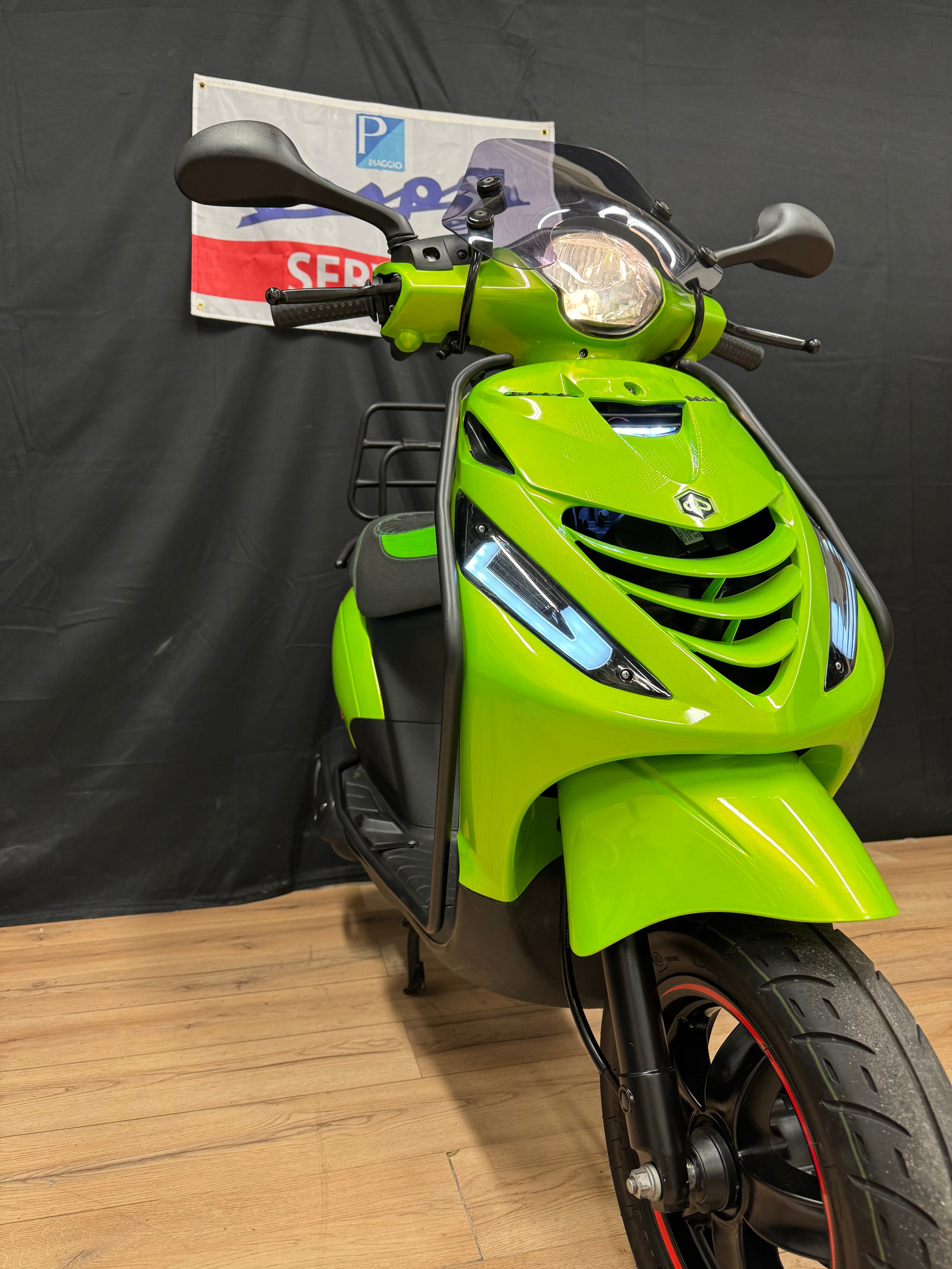 Piaggio Zip 50s | Full option | Custom | Garantie | 1e eigen