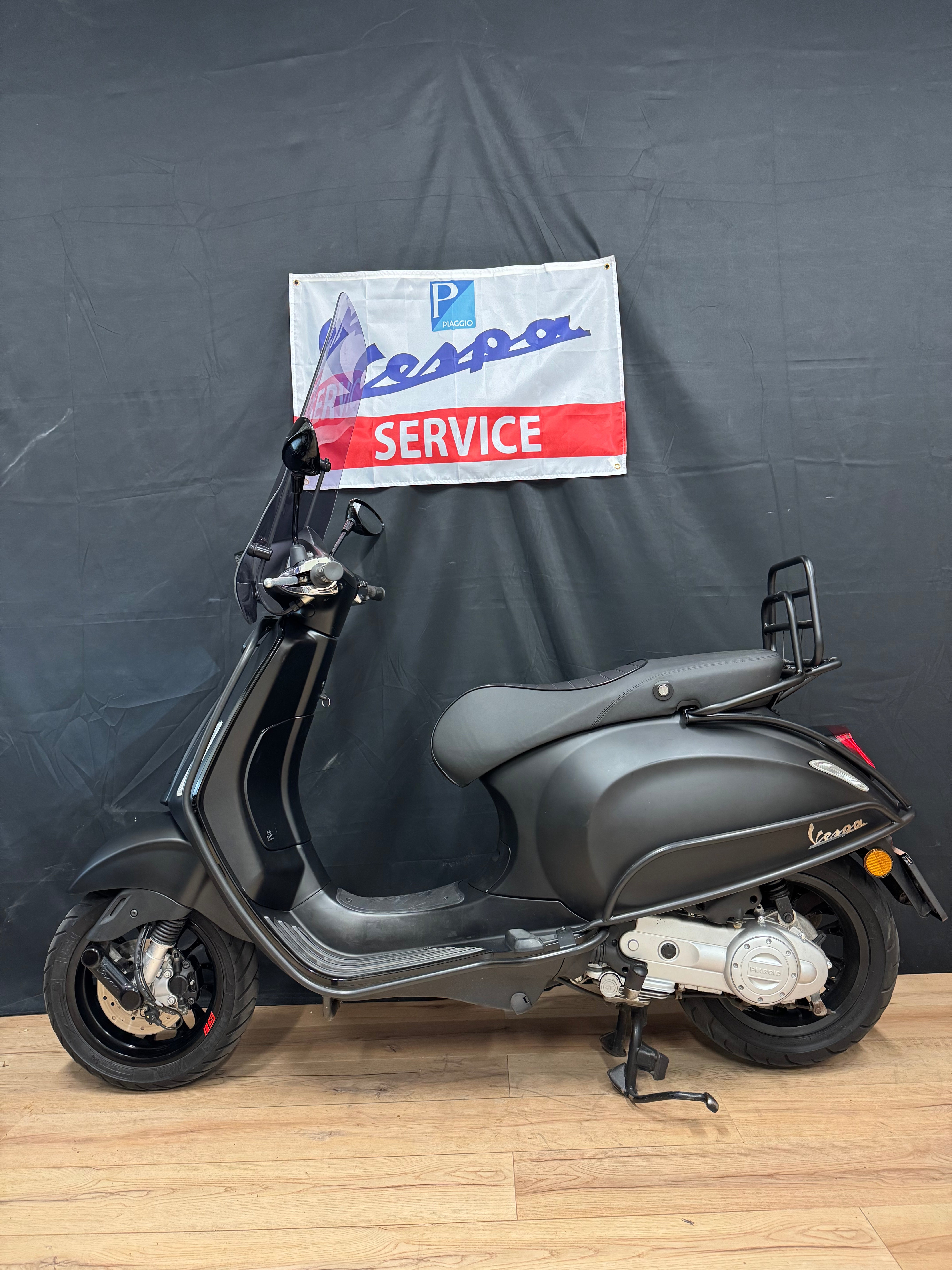 Vespa Sprint 50s | Notte | 2019 | Dealer onderhouden