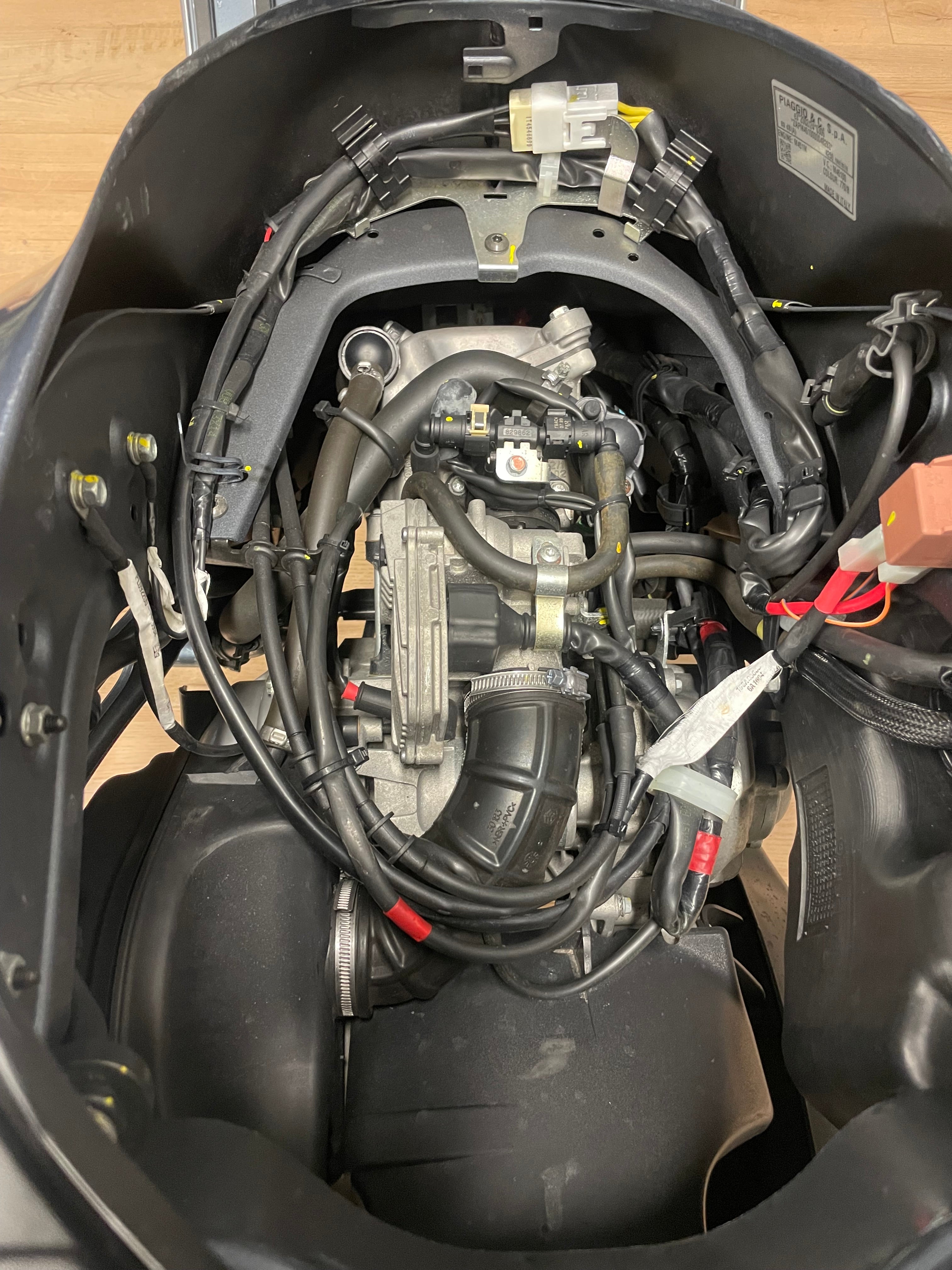 Vespa GTS 250IE | Nieuwstaat | 2017 | Garantie | 8700km