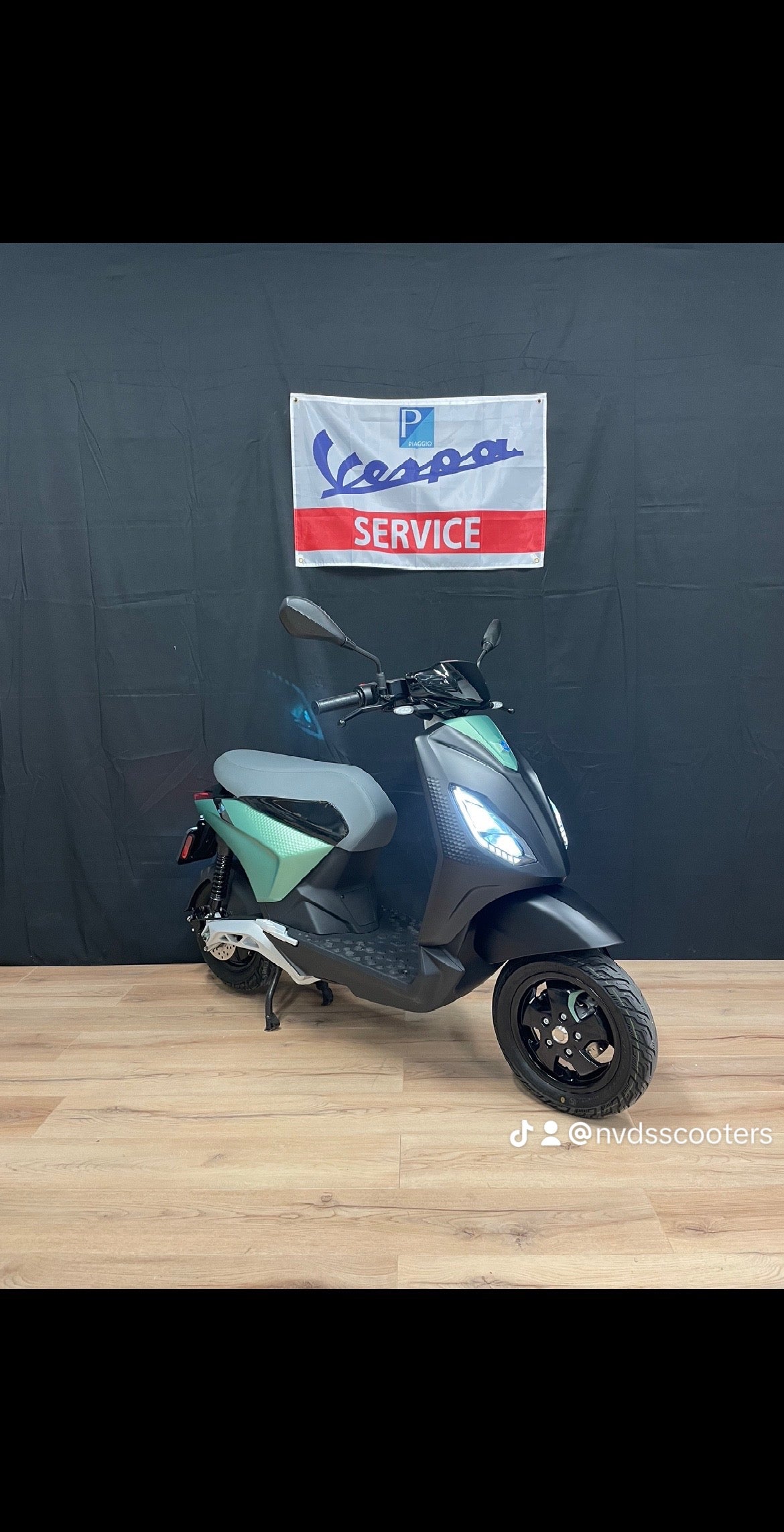 Piaggio one | Nieuw | Elektrisch | Garantie | Snor / Brom