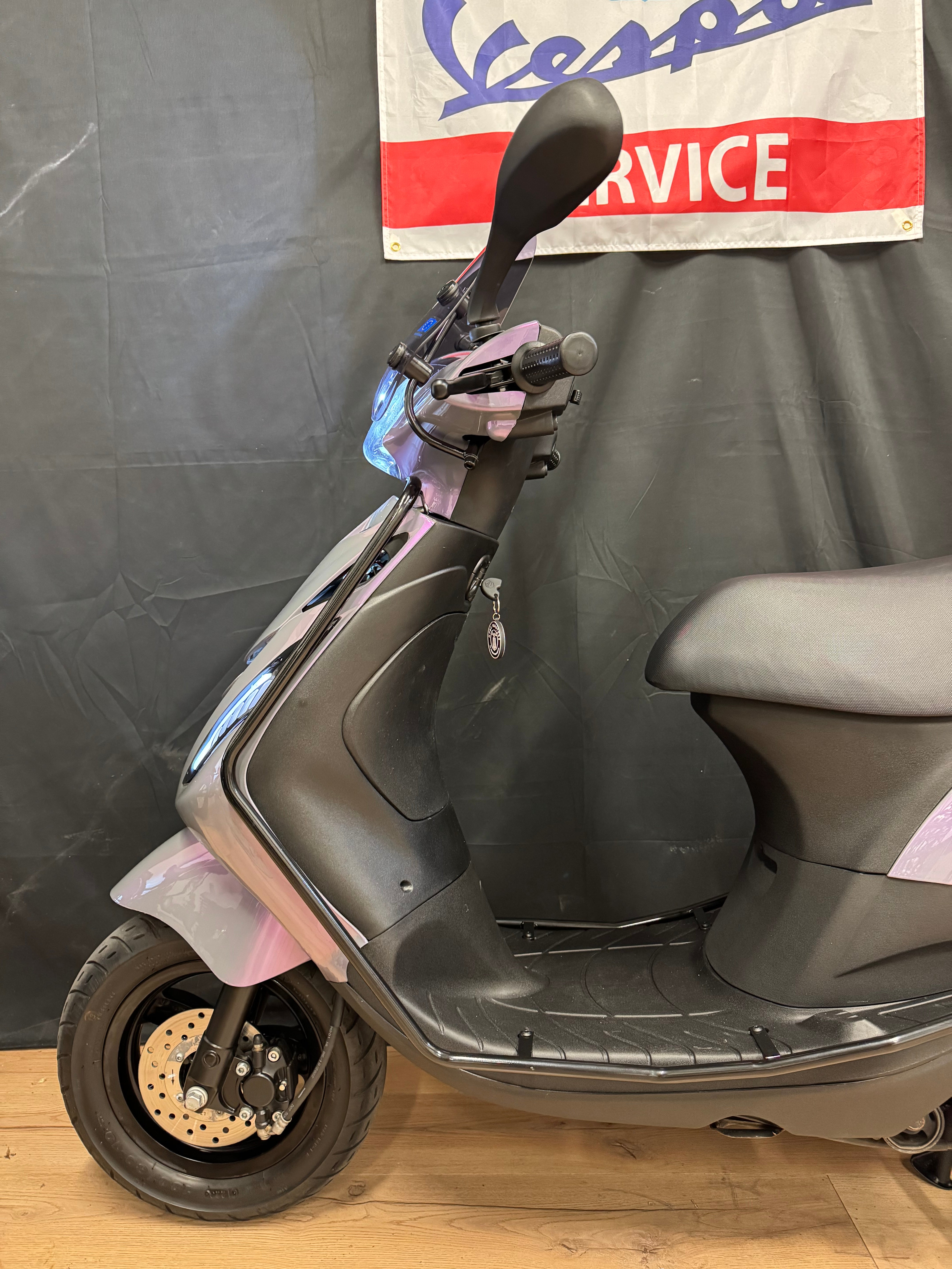 Piaggio Zip 50s | 2024 | Custom | Full option | Garantie
