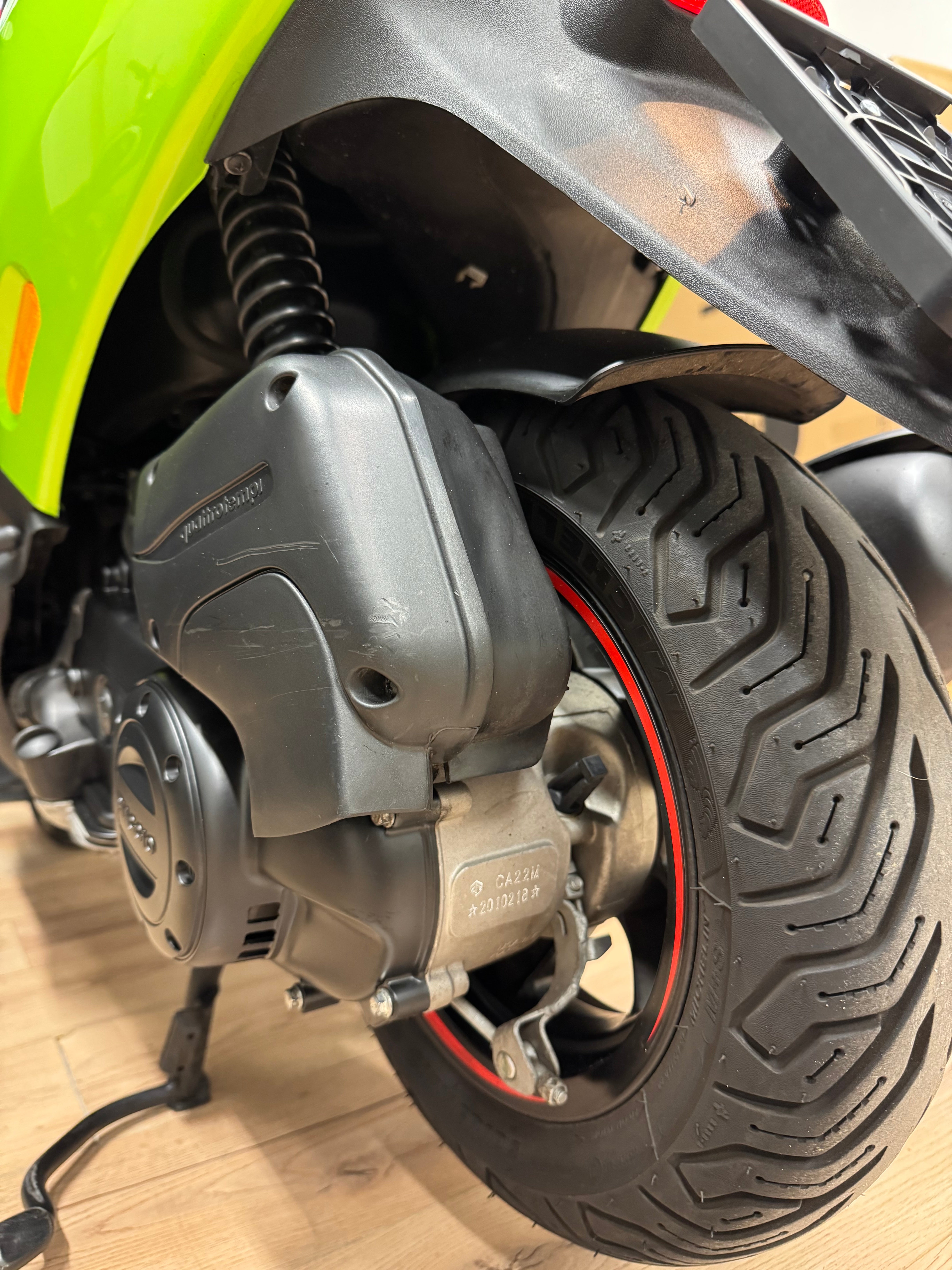Piaggio Zip 50s | Full option | Custom | Garantie | 1e eigen