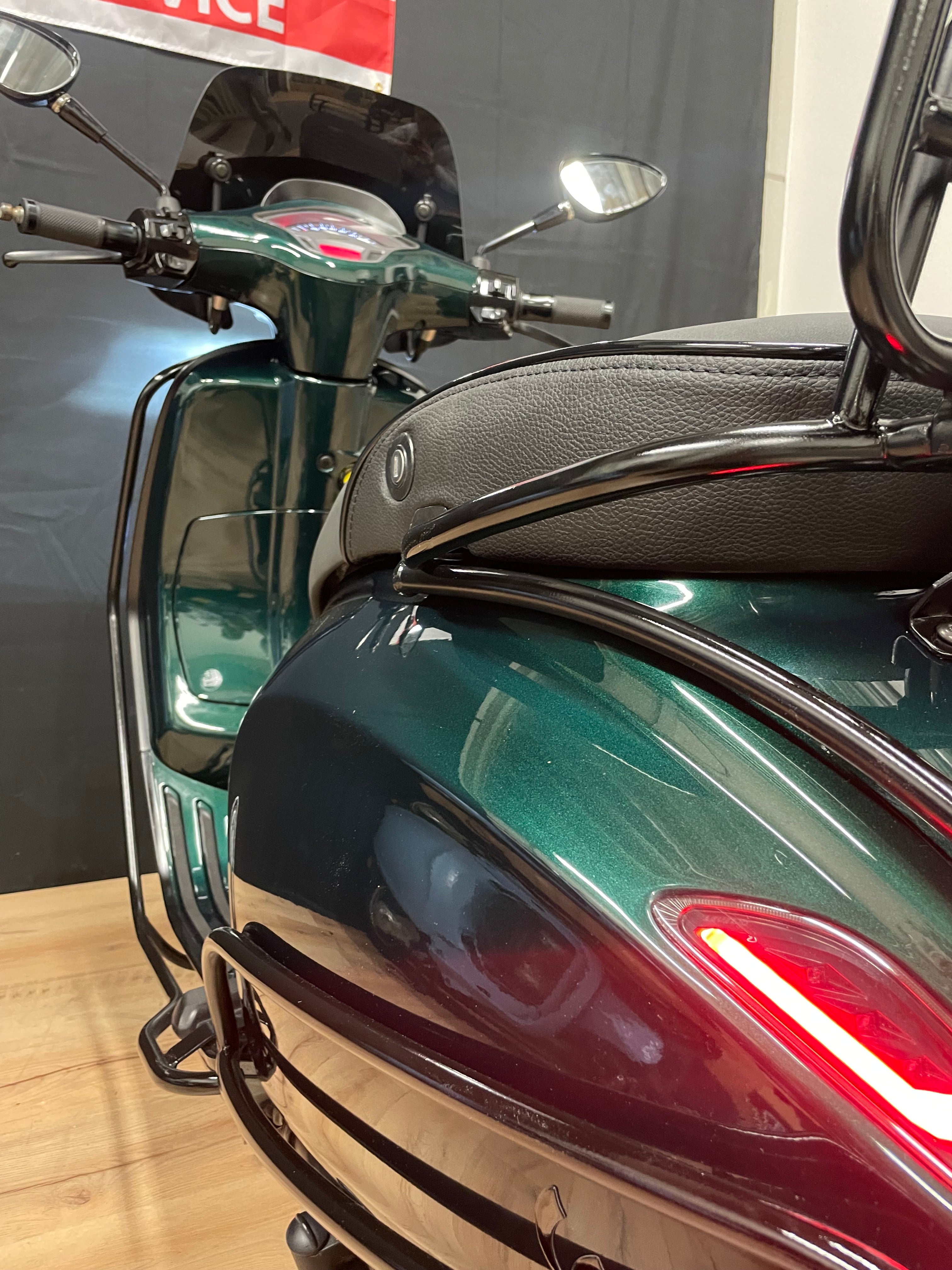 Vespa sprint 50S | Custom | Full option | Malossi | Zelioni