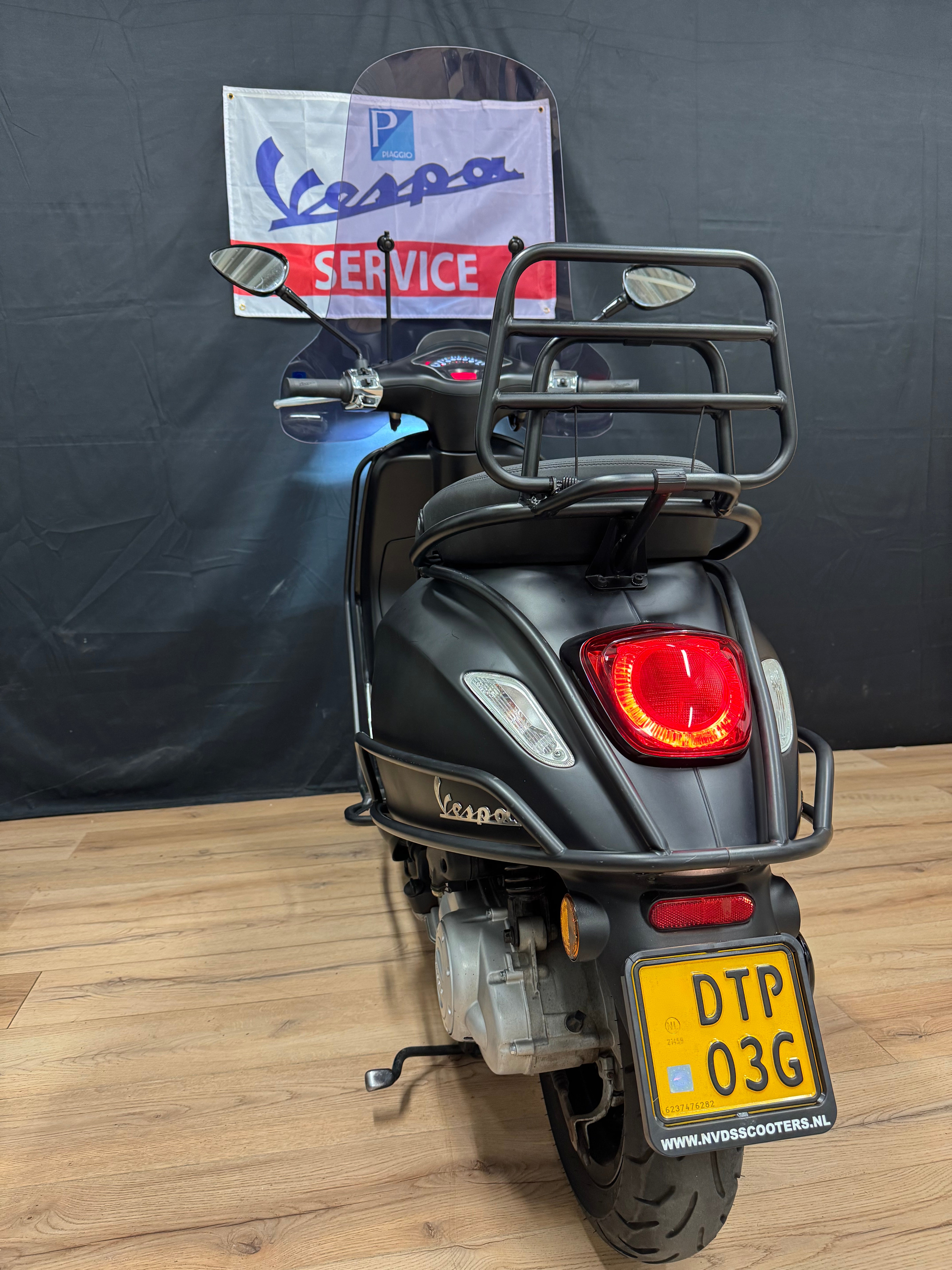 Vespa Sprint 50s | Notte | 2019 | Dealer onderhouden