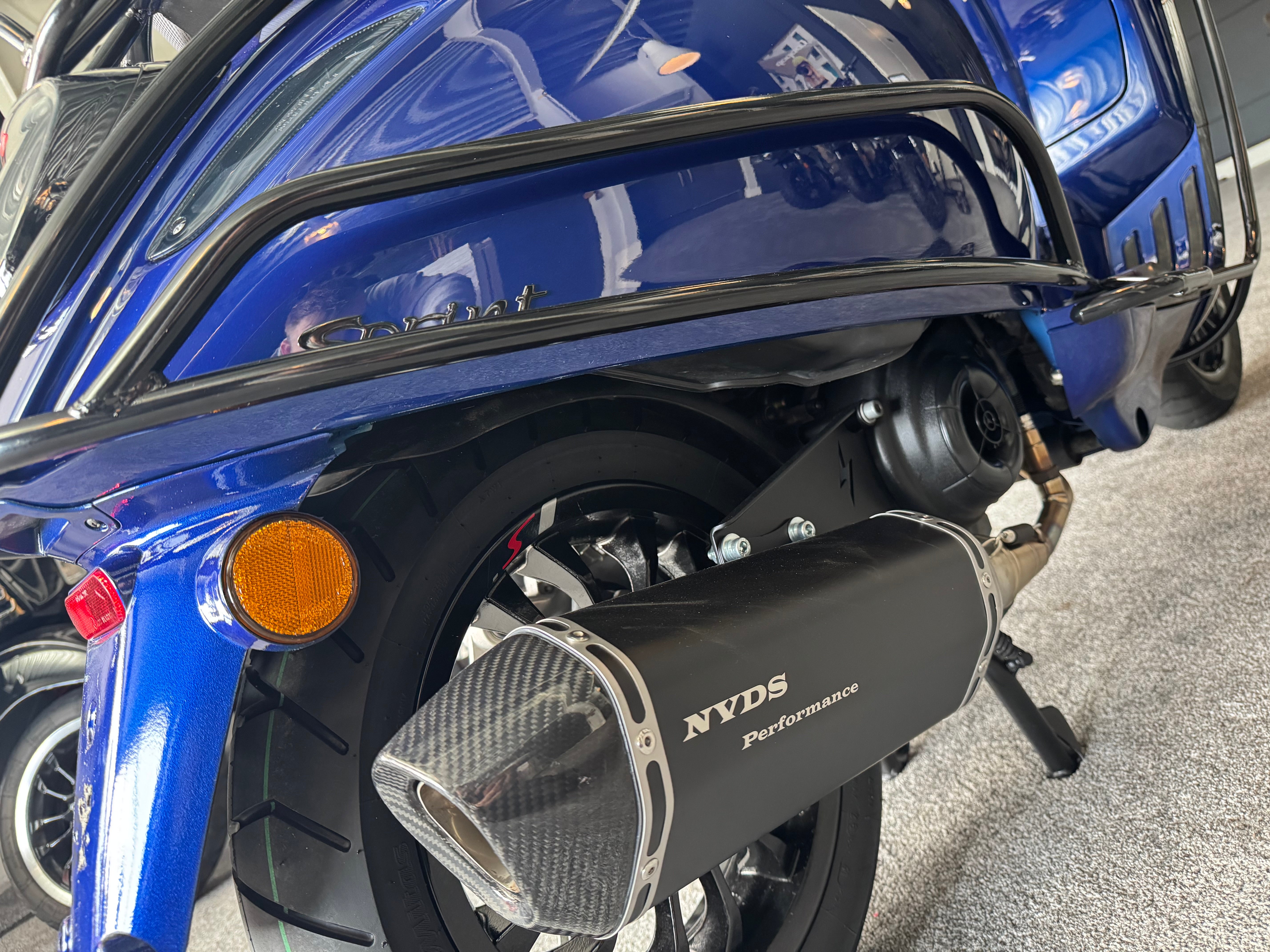 Vespa sprint 50S | Custom | Full option | Nieuwstaat |3000km