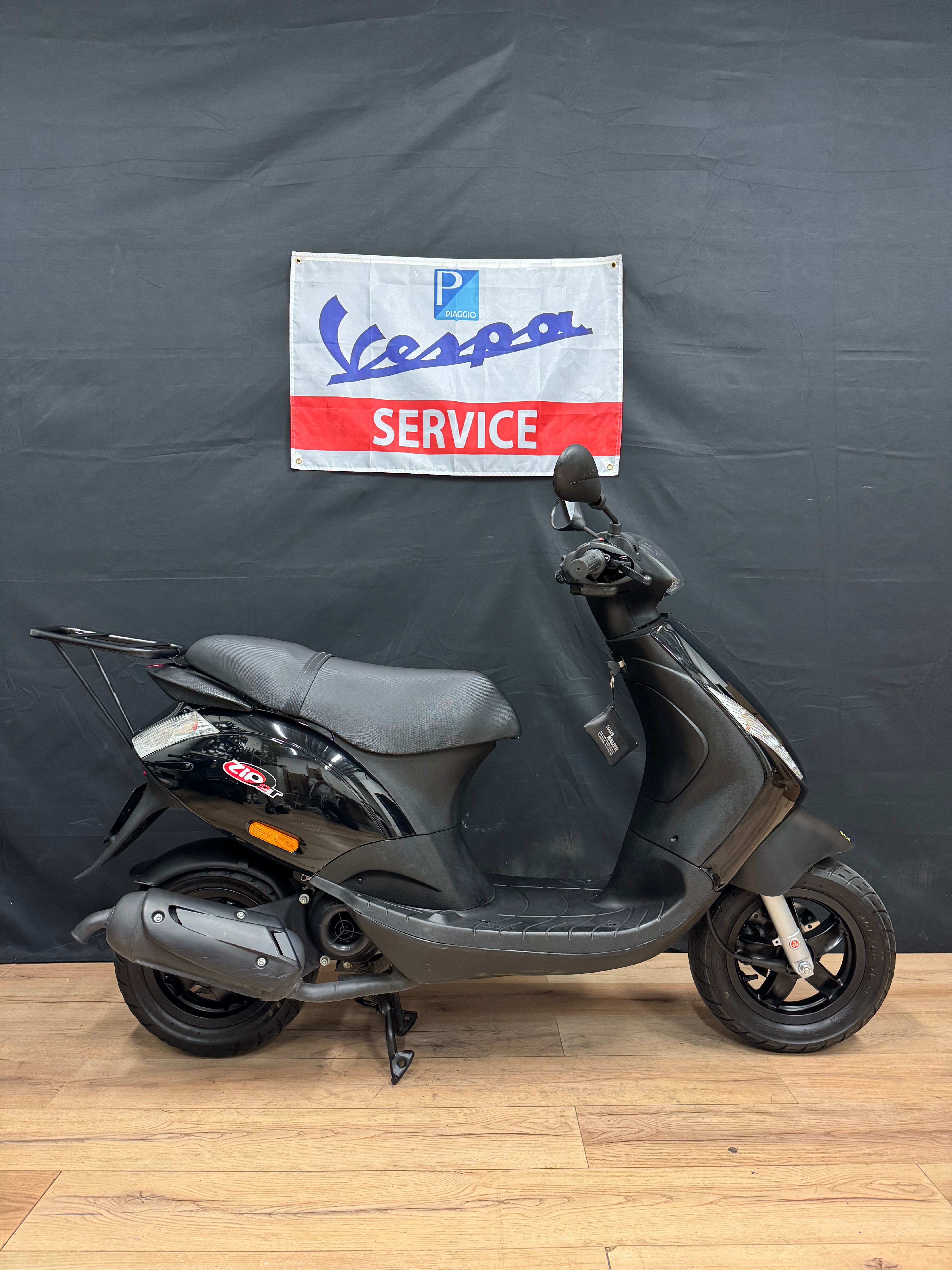 Piaggio Zip 2T | UNIEK | Nieuwstaat | 2017 | Weinig km