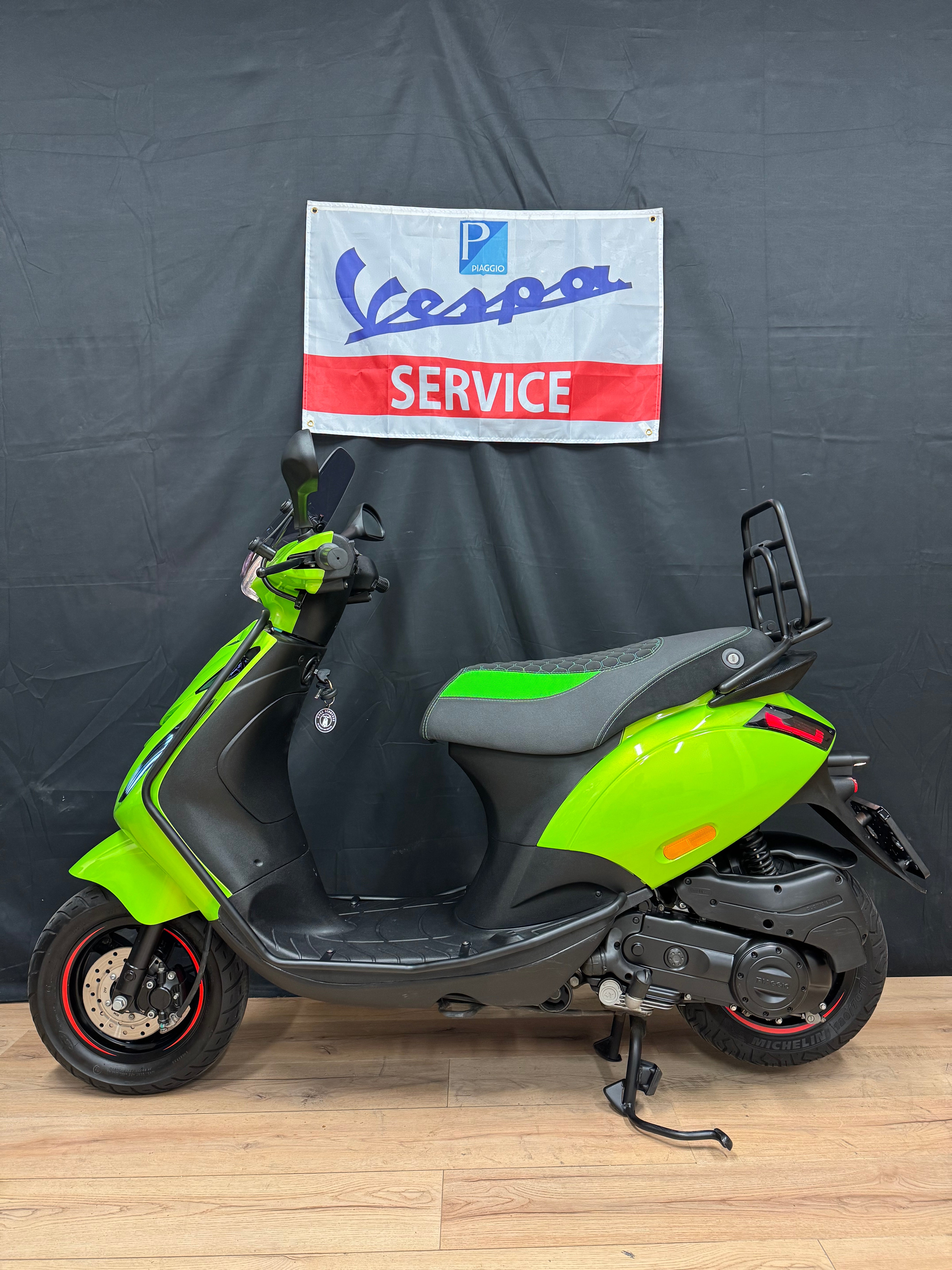 Piaggio Zip 50s | Full option | Custom | Garantie | 1e eigen