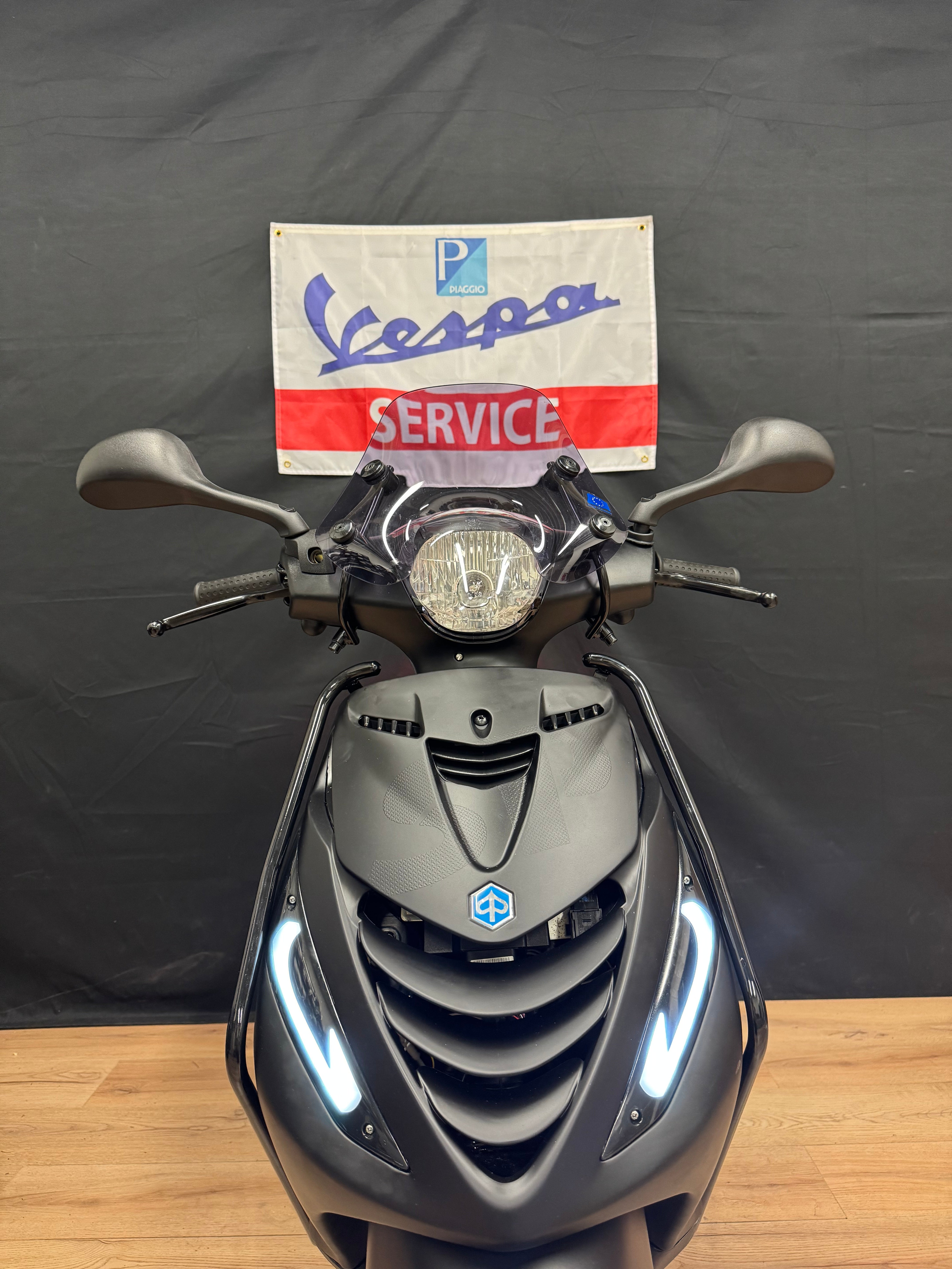 Piaggio Zip 50s | Full Option | Garantie | Brom / Snor