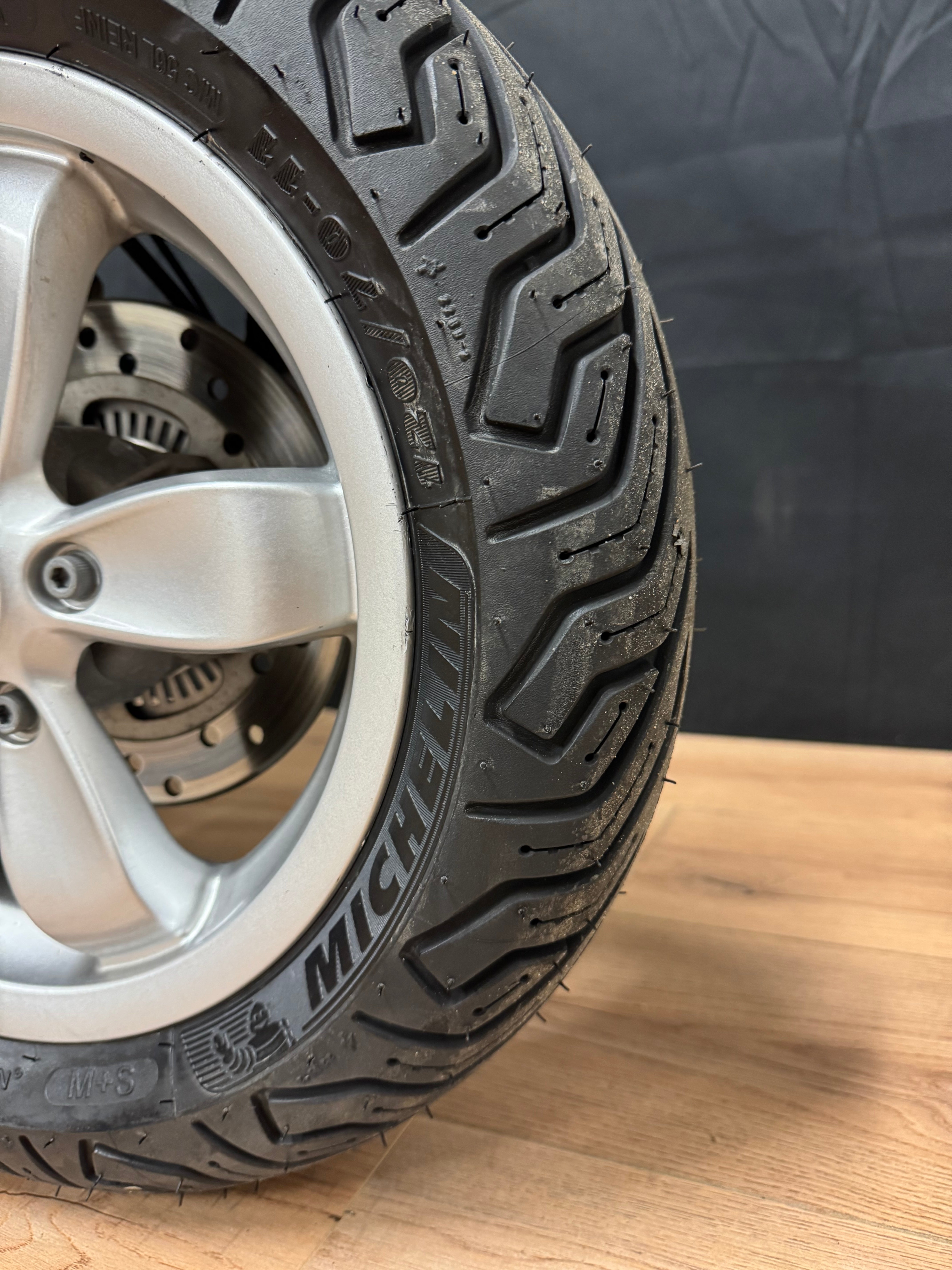 Vespa Primavera 125 cc | Nieuw staat | Garantie | Koffer