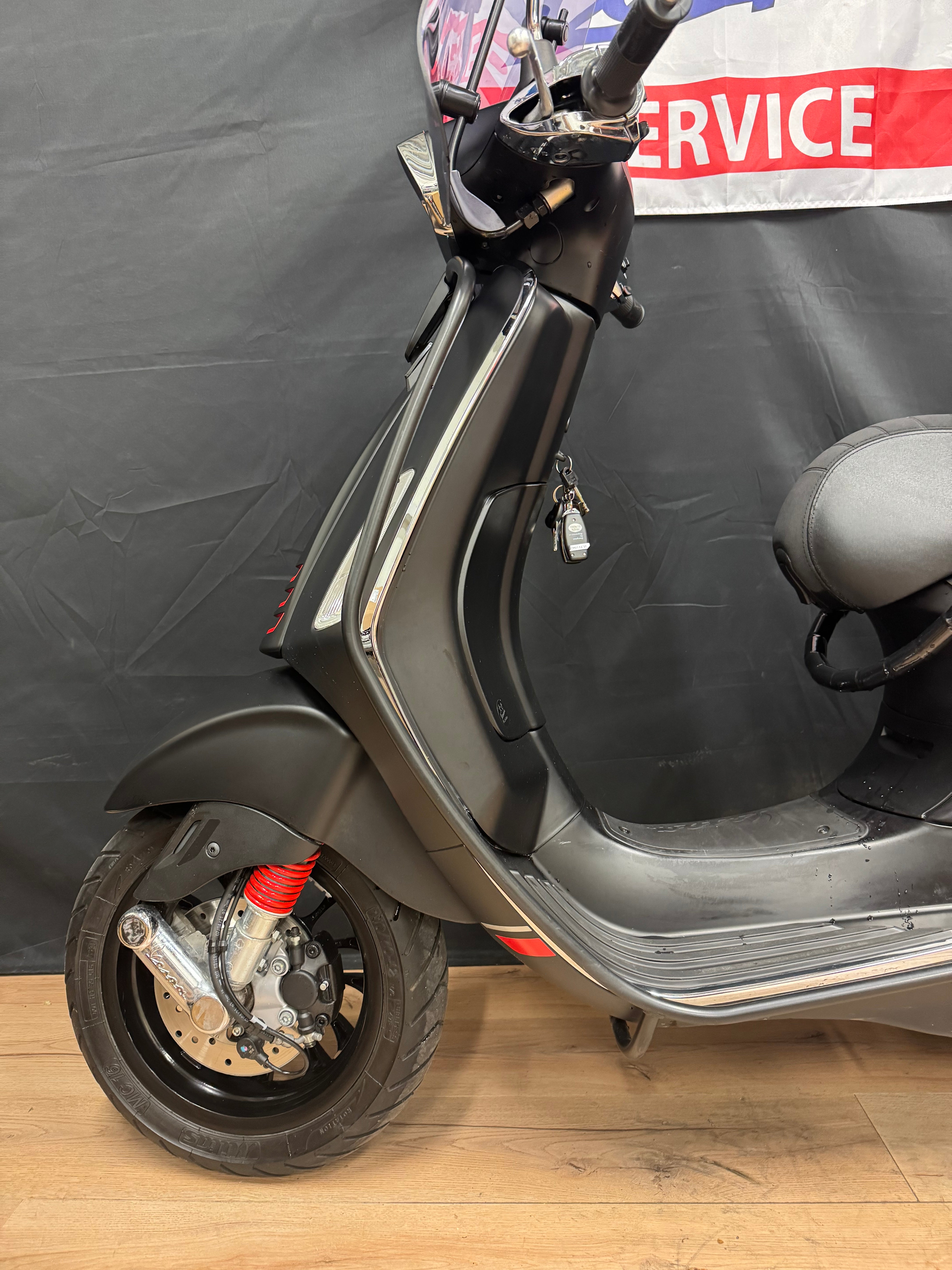 Vespa sprint 50s | Brom/Snor | Garantie | Zo goed als nieuw