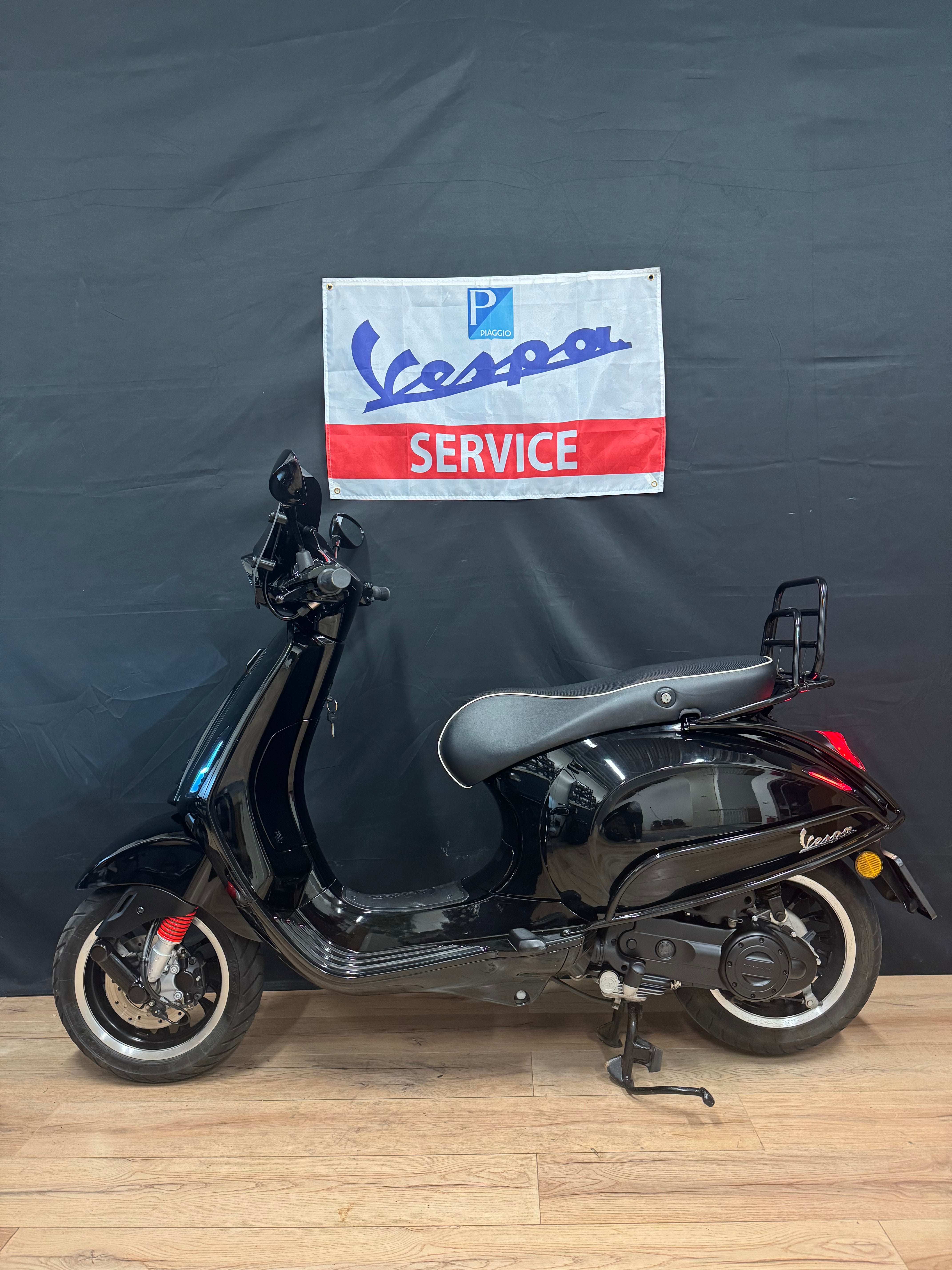 Vespa sprint 50s | Malossi | Black on Black | Brom | Garanti