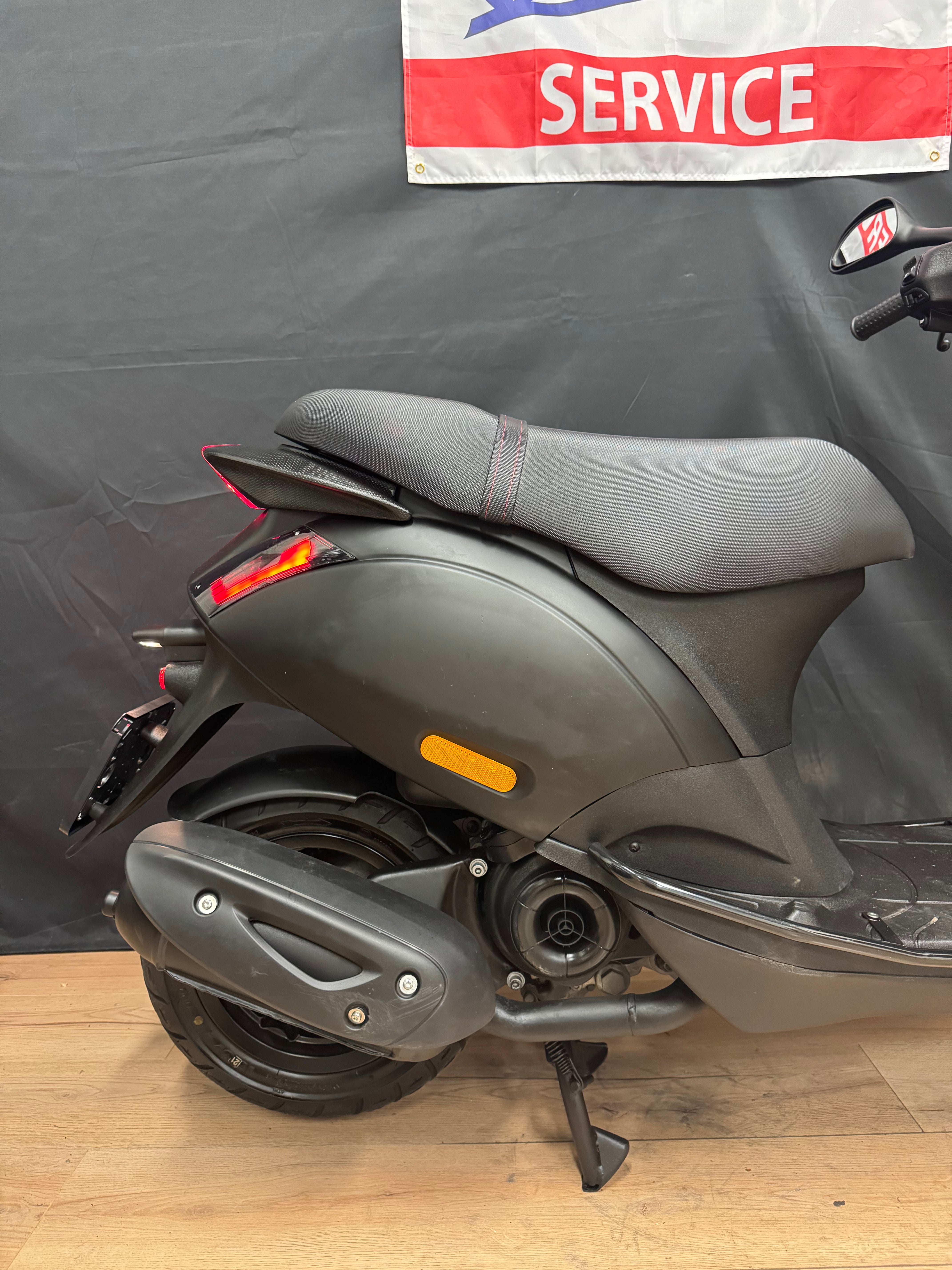 Piaggio Zip 50s | Full Option | Garantie | Brom / Snor