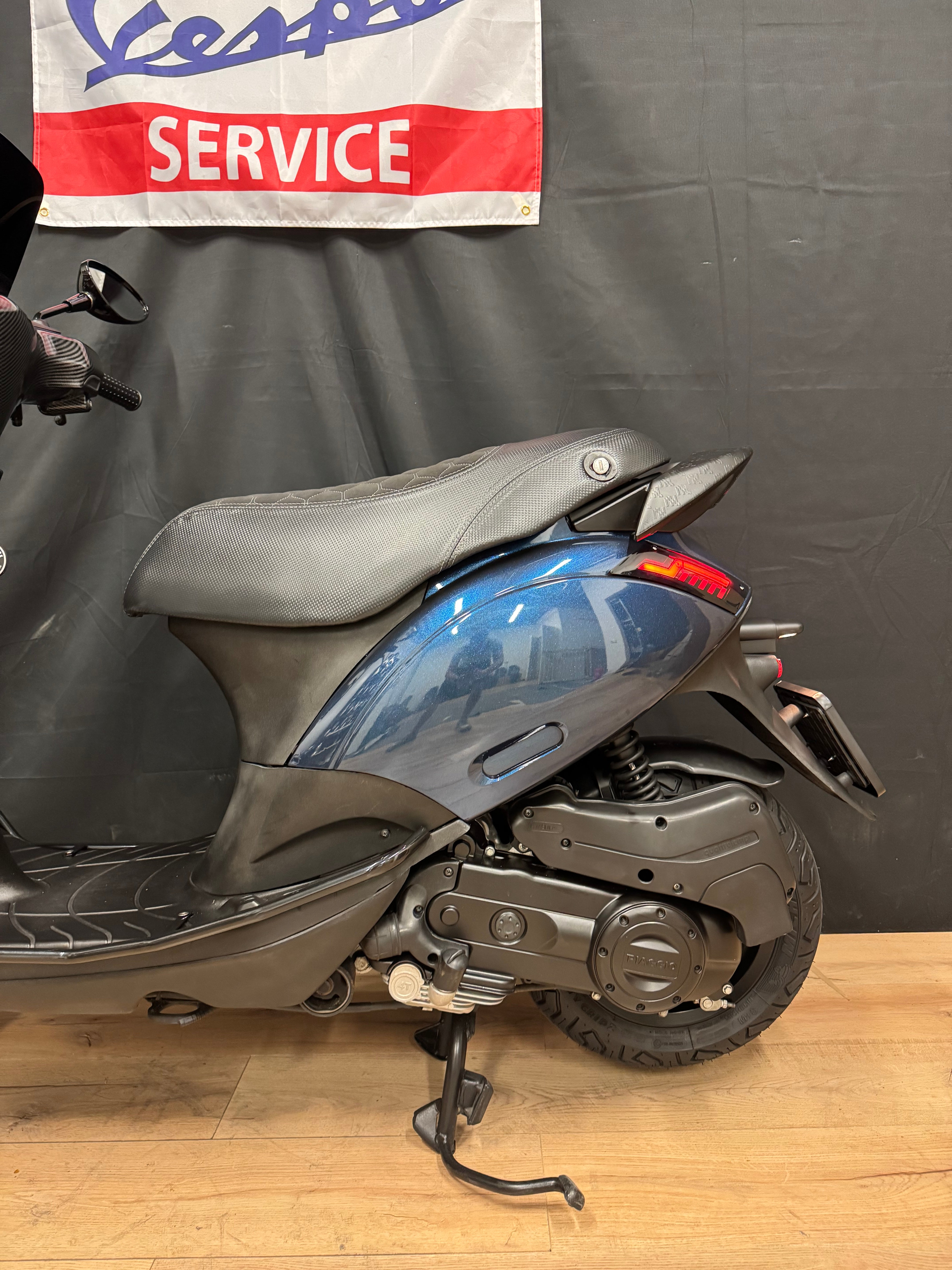 Piaggio Zip 50s - 7400km - Custom - Full option - Garantie