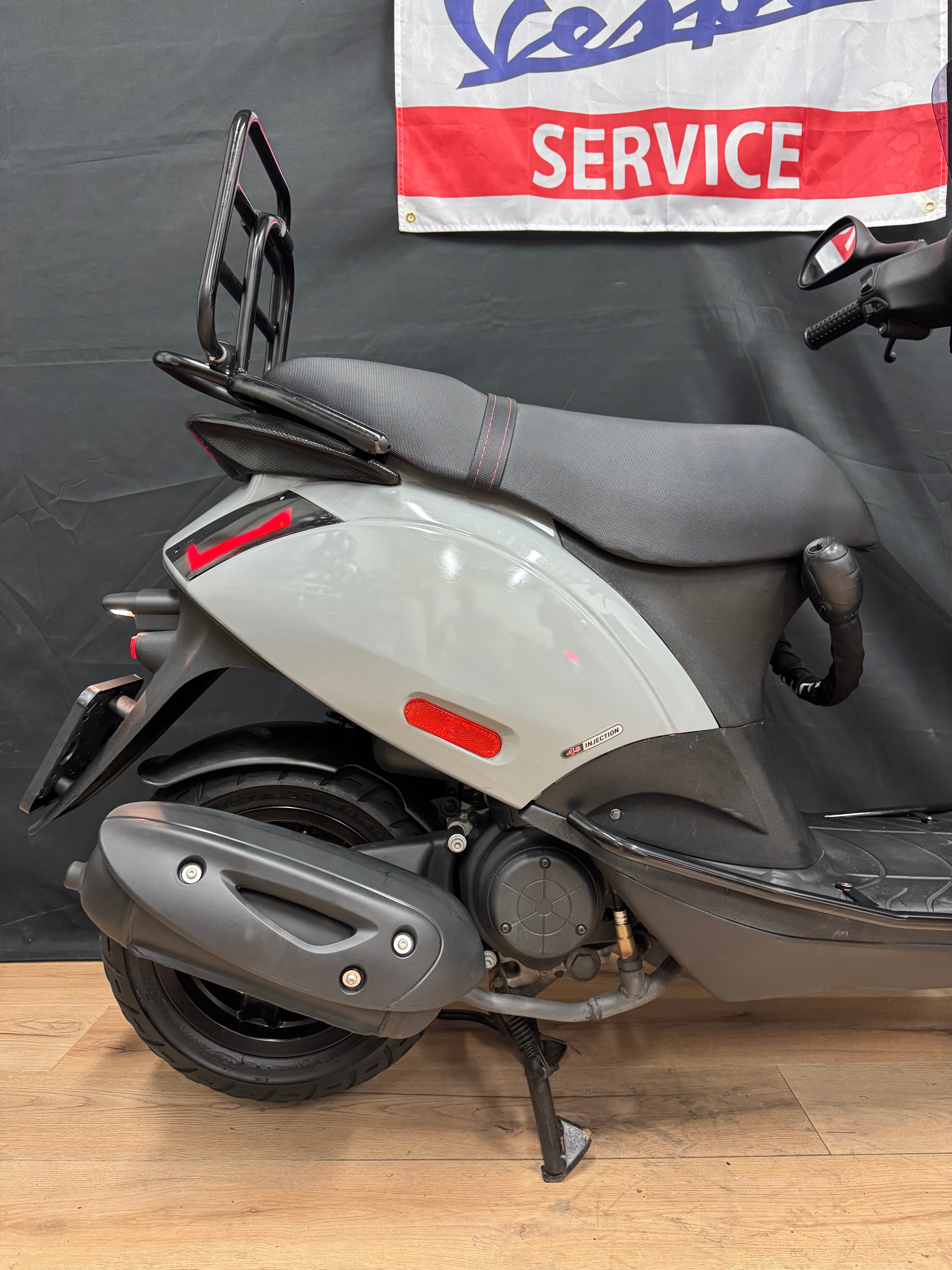 Piaggio Zip 50s | Full option | Brom / Snor | Garantie