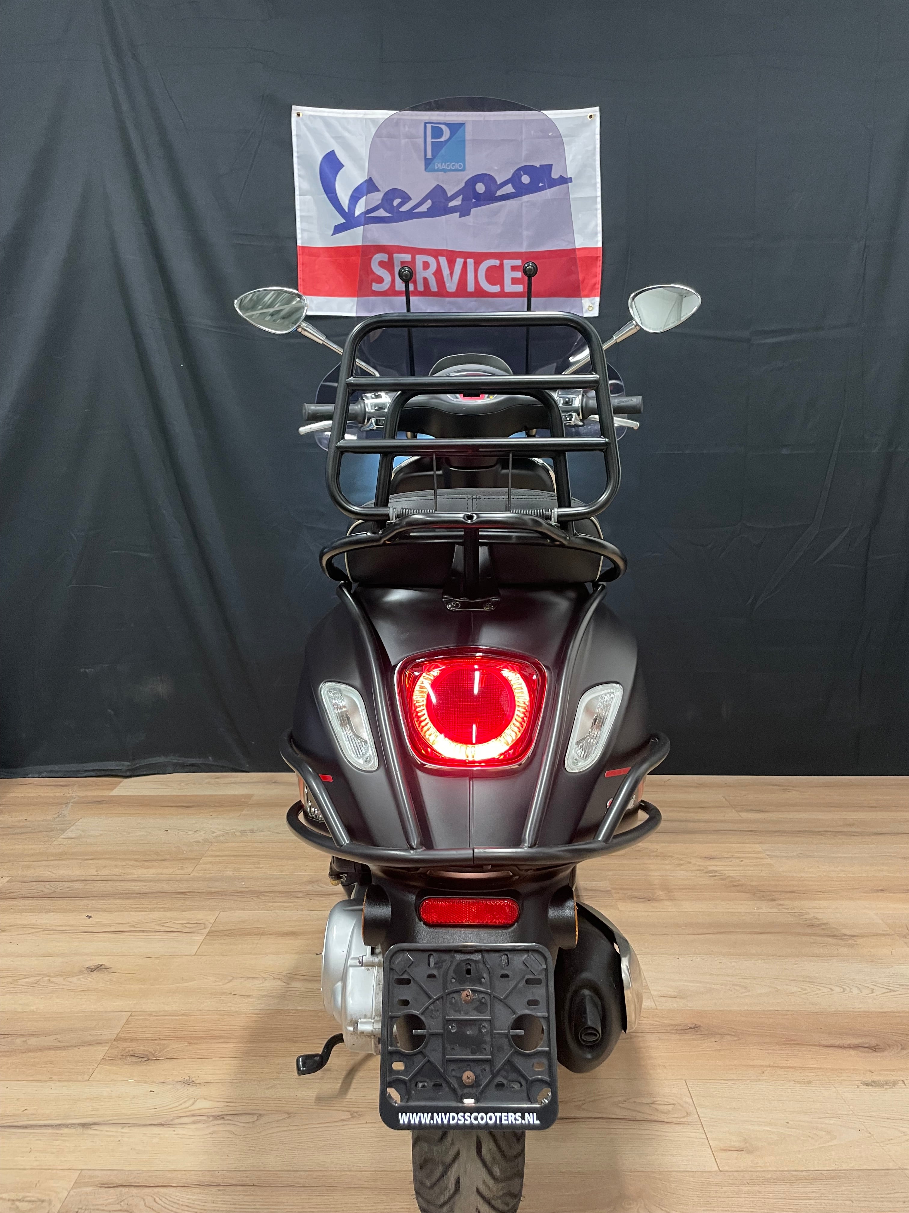 Vespa sprint 50S | Nieuwstaat | Garantie | Iget | option