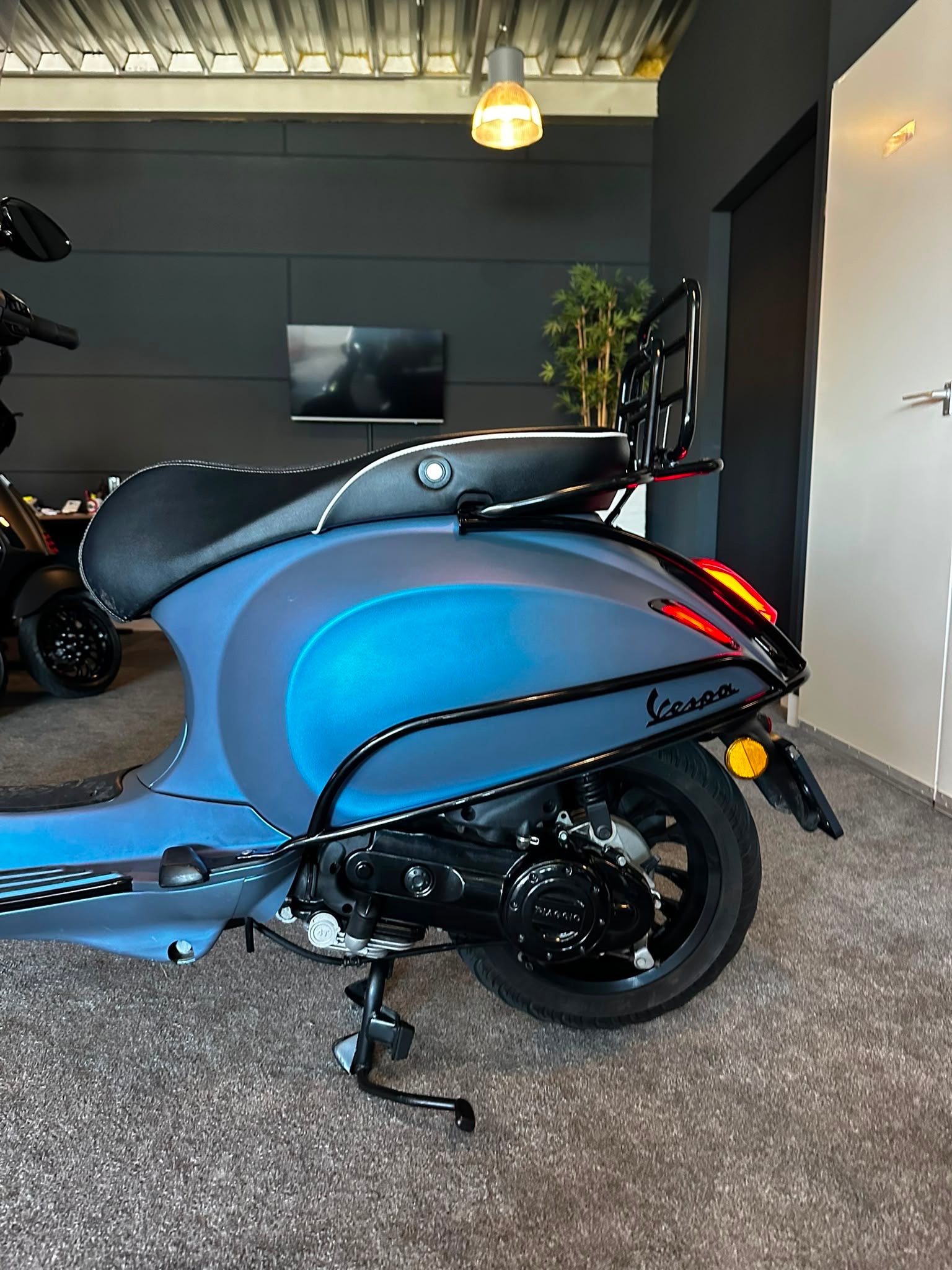 Vespa sprint 50S | Custom | Full option | Garantie | Cameleon