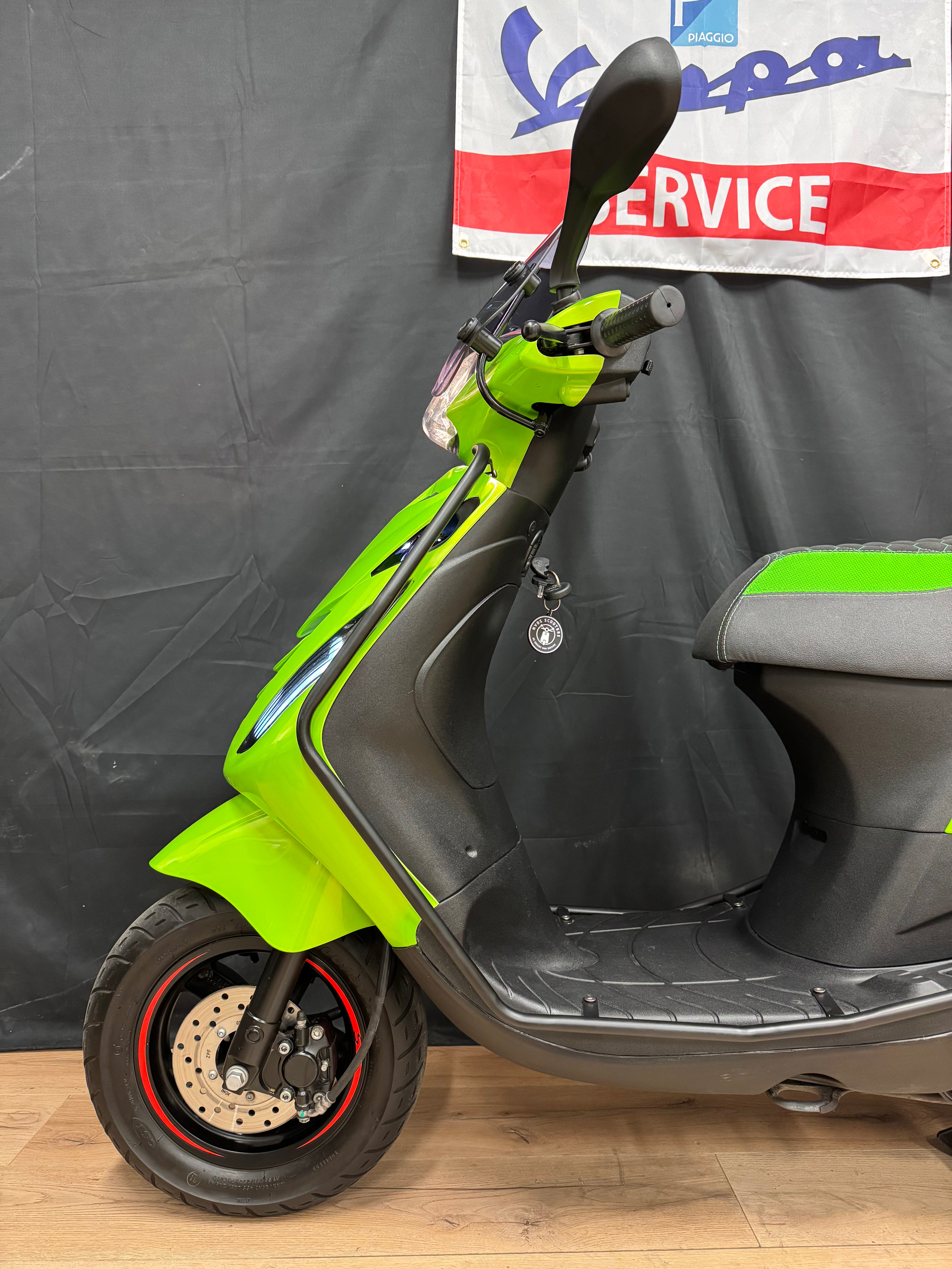 Piaggio Zip 50s | Full option | Custom | Garantie | 1e eigen