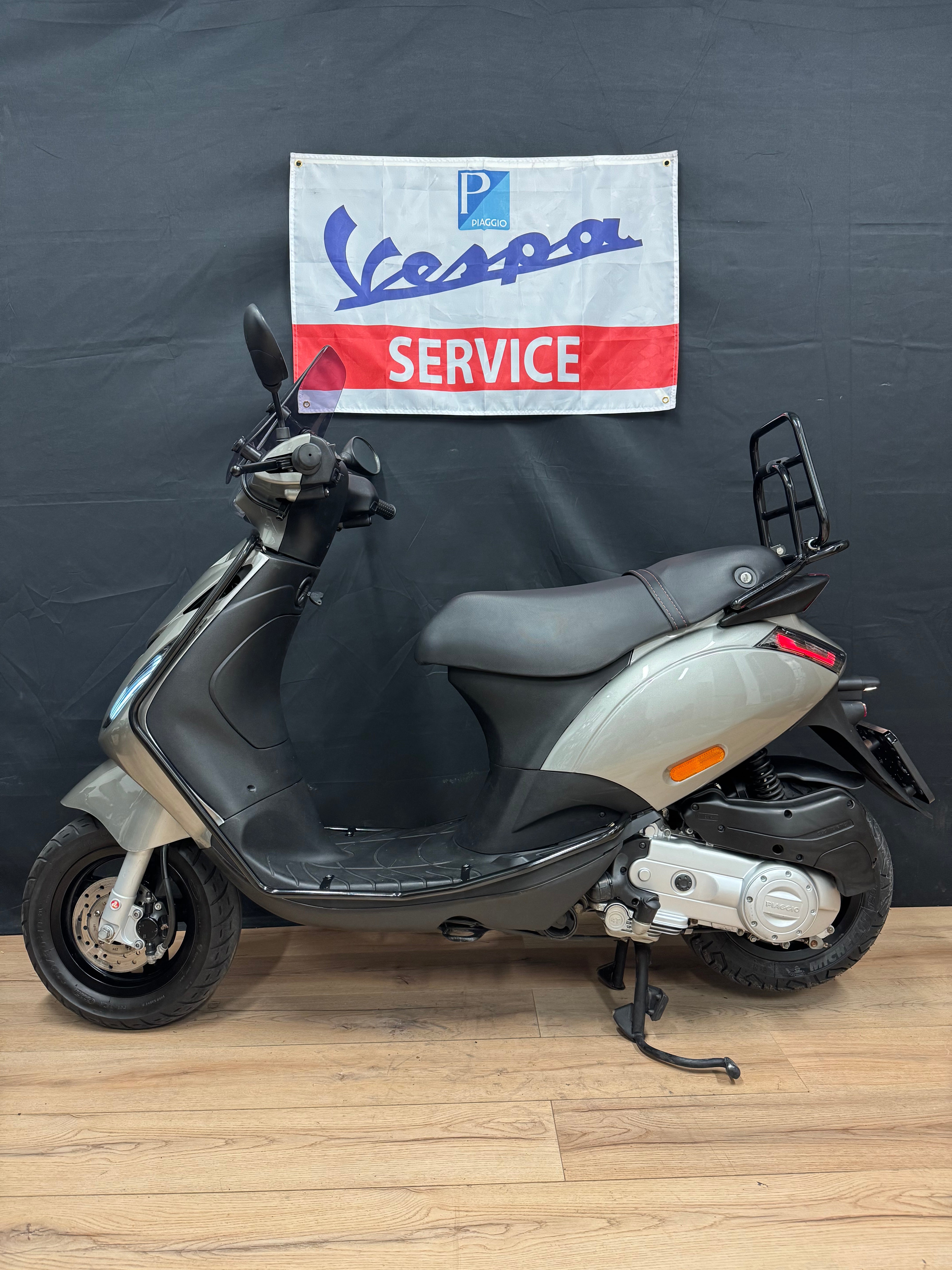 Piaggio Zip 50s | 2022| Garantie | Snor / Brom | Full option