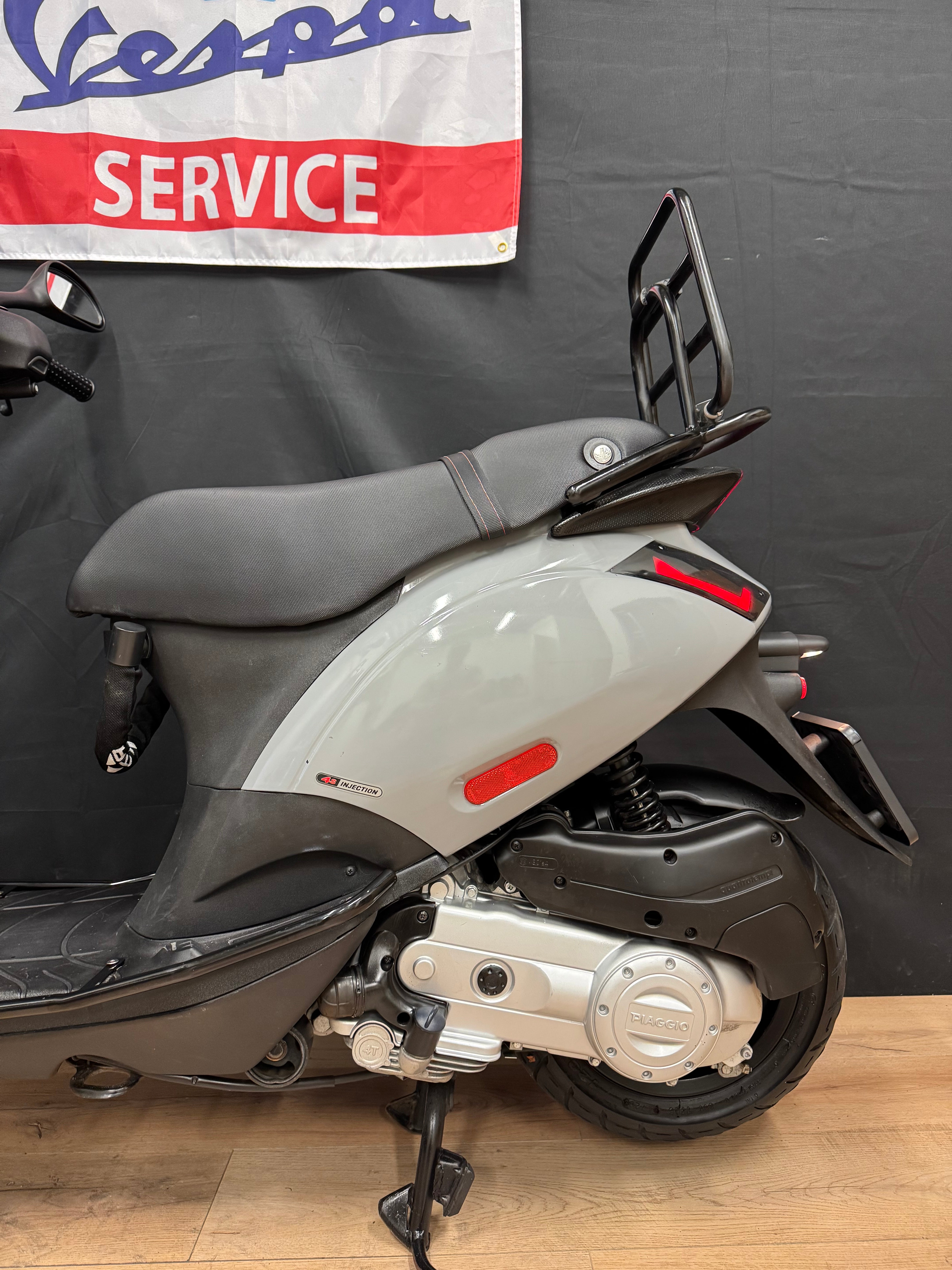 Piaggio Zip 50s | Full option | Brom / Snor | Garantie