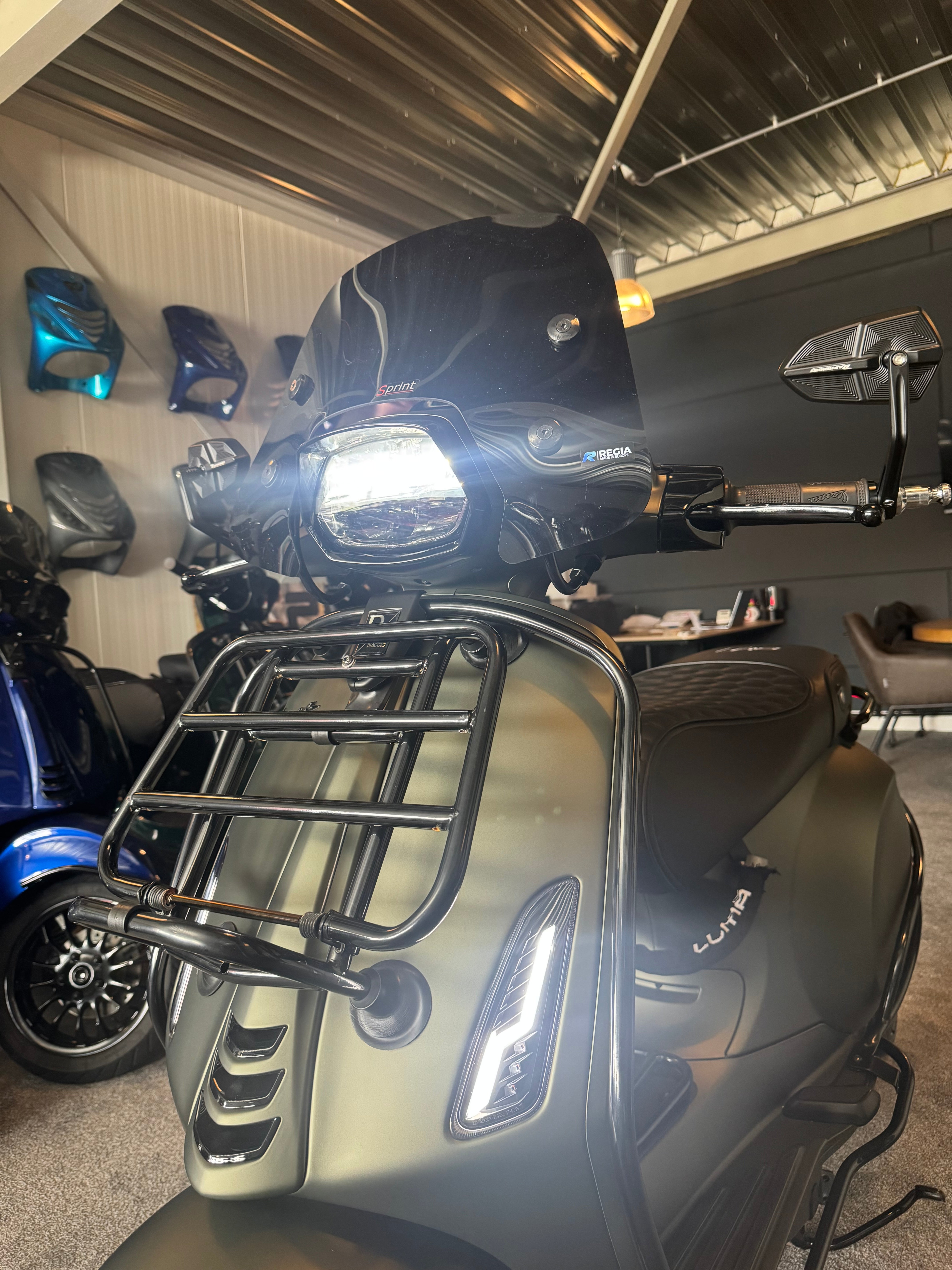 Vespa sprint 50s | Custom | Brom | Full option | 1400km