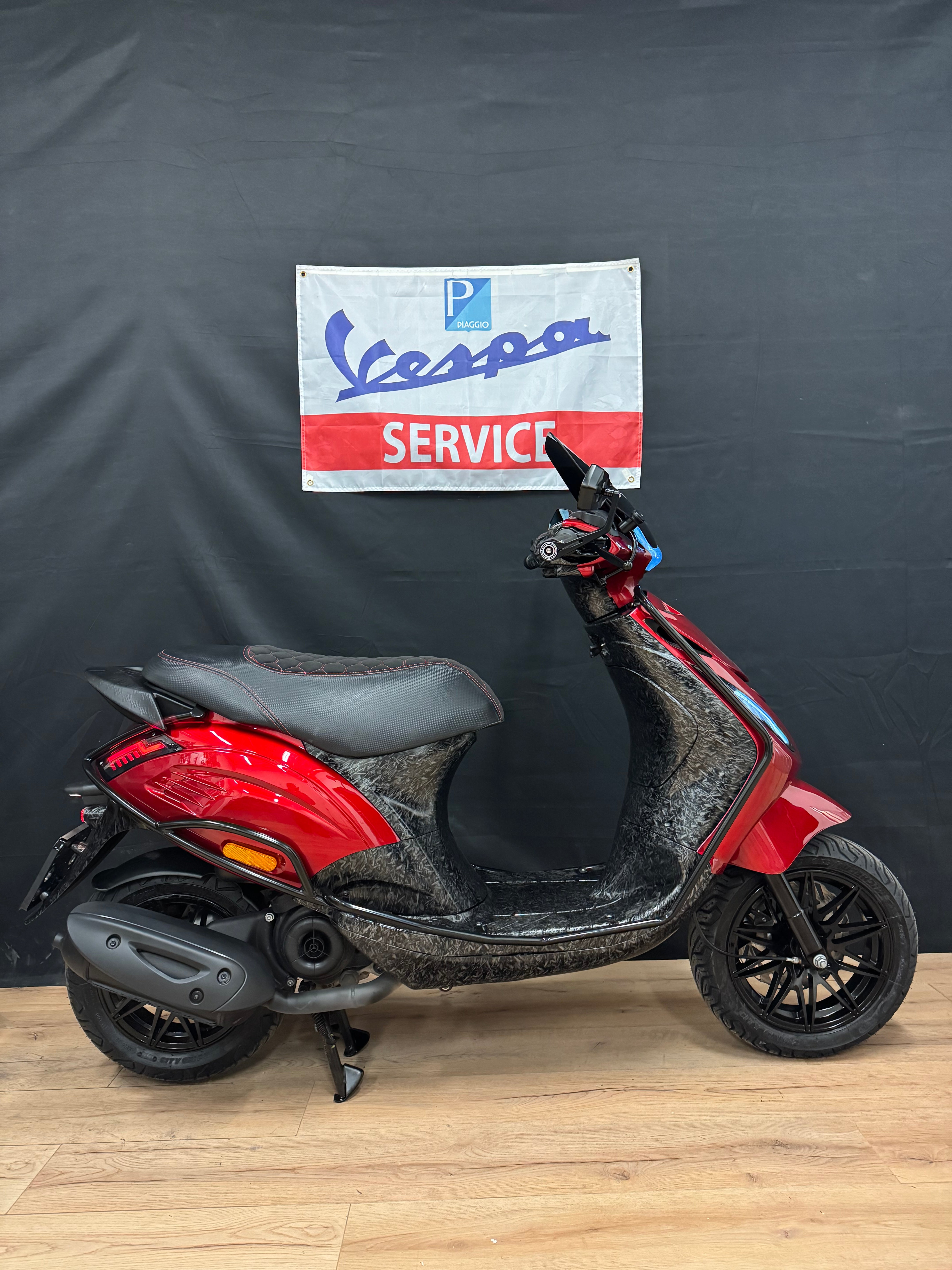 Piaggio Zip 50s | Custom | Full option | 1/1 | Garantie