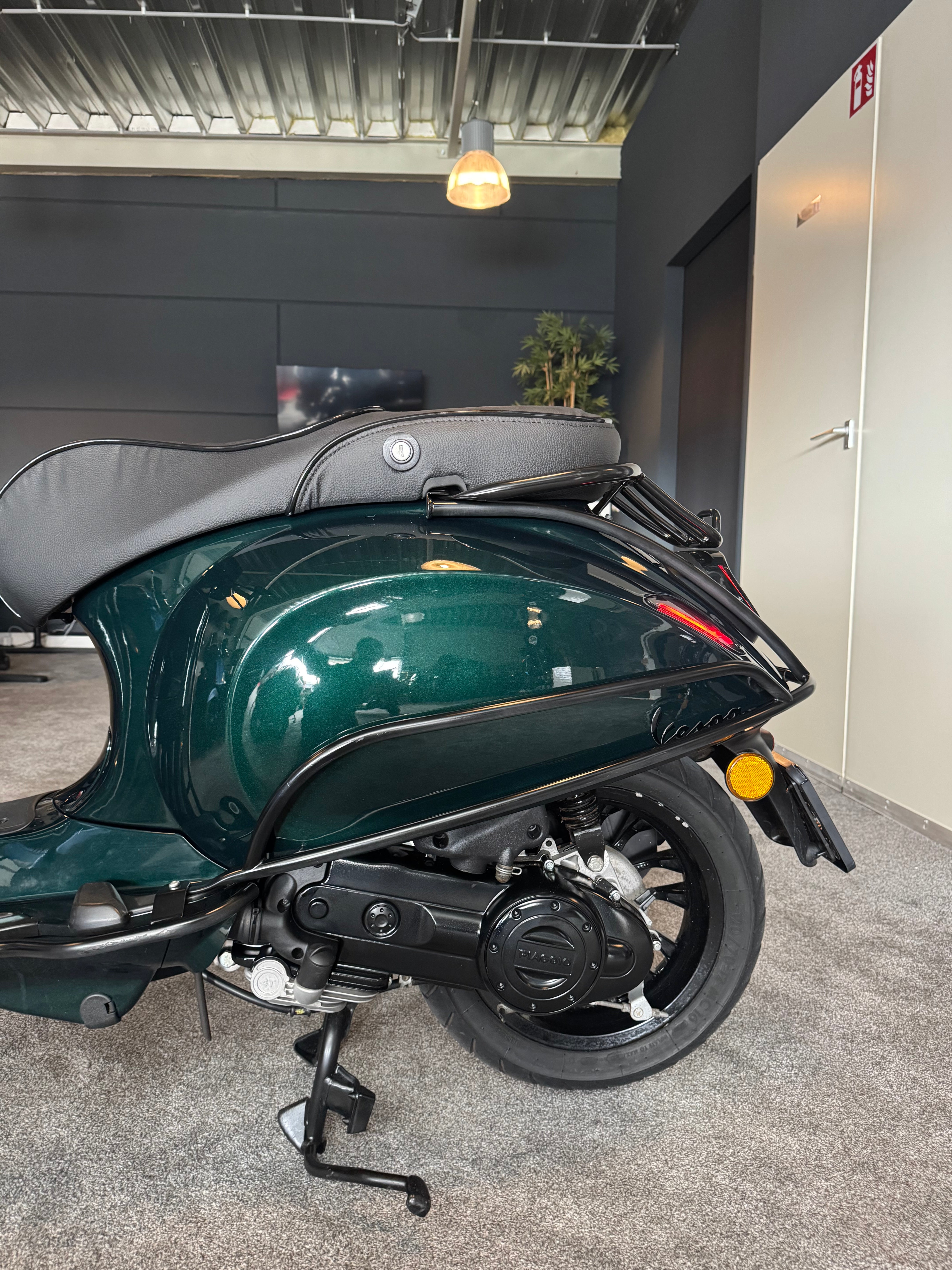 Vespa Sprint 50S | Full option | Custom | Garantie