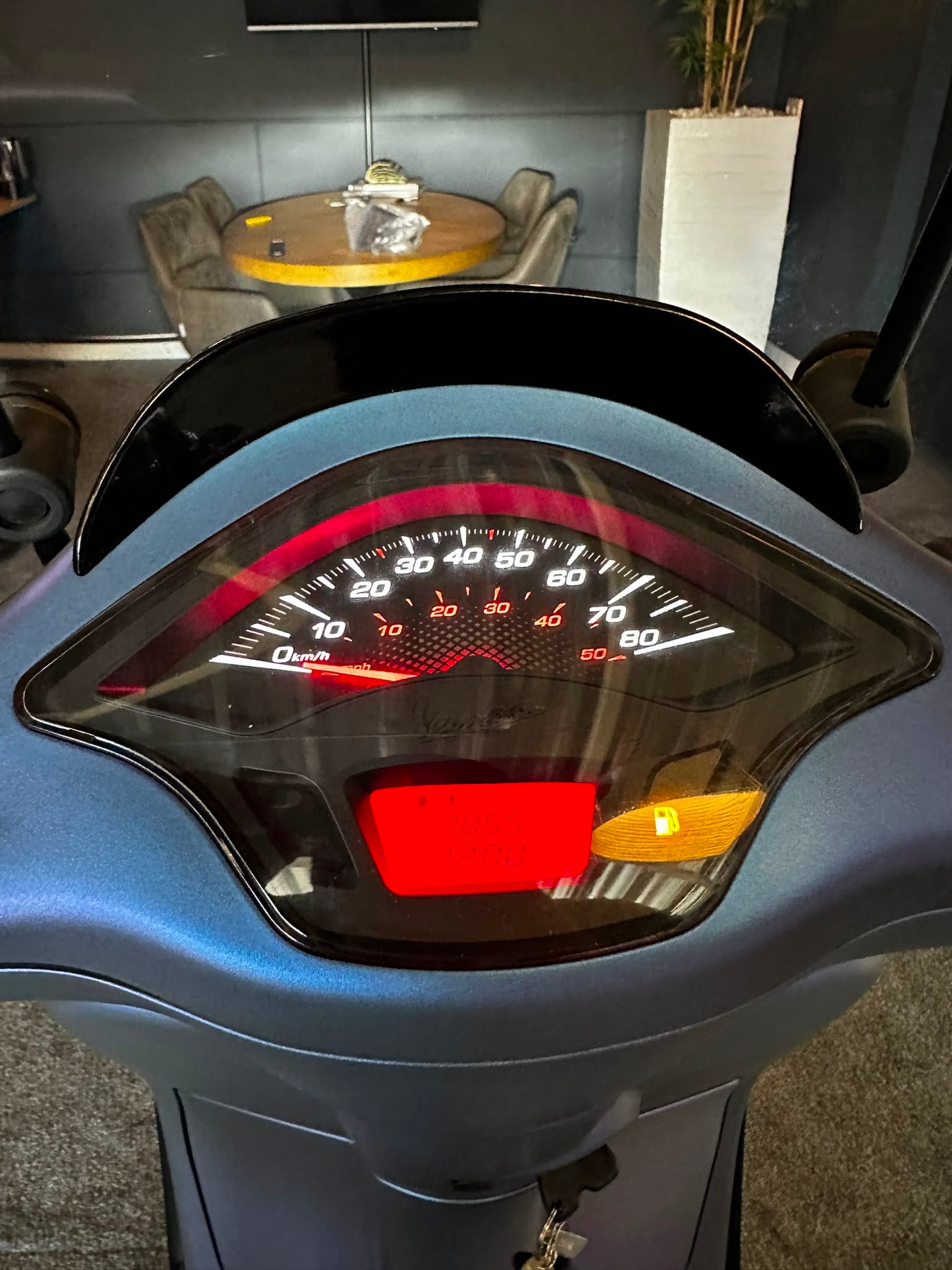 Vespa sprint 50S | Custom | Full option | Garantie | Cameleon