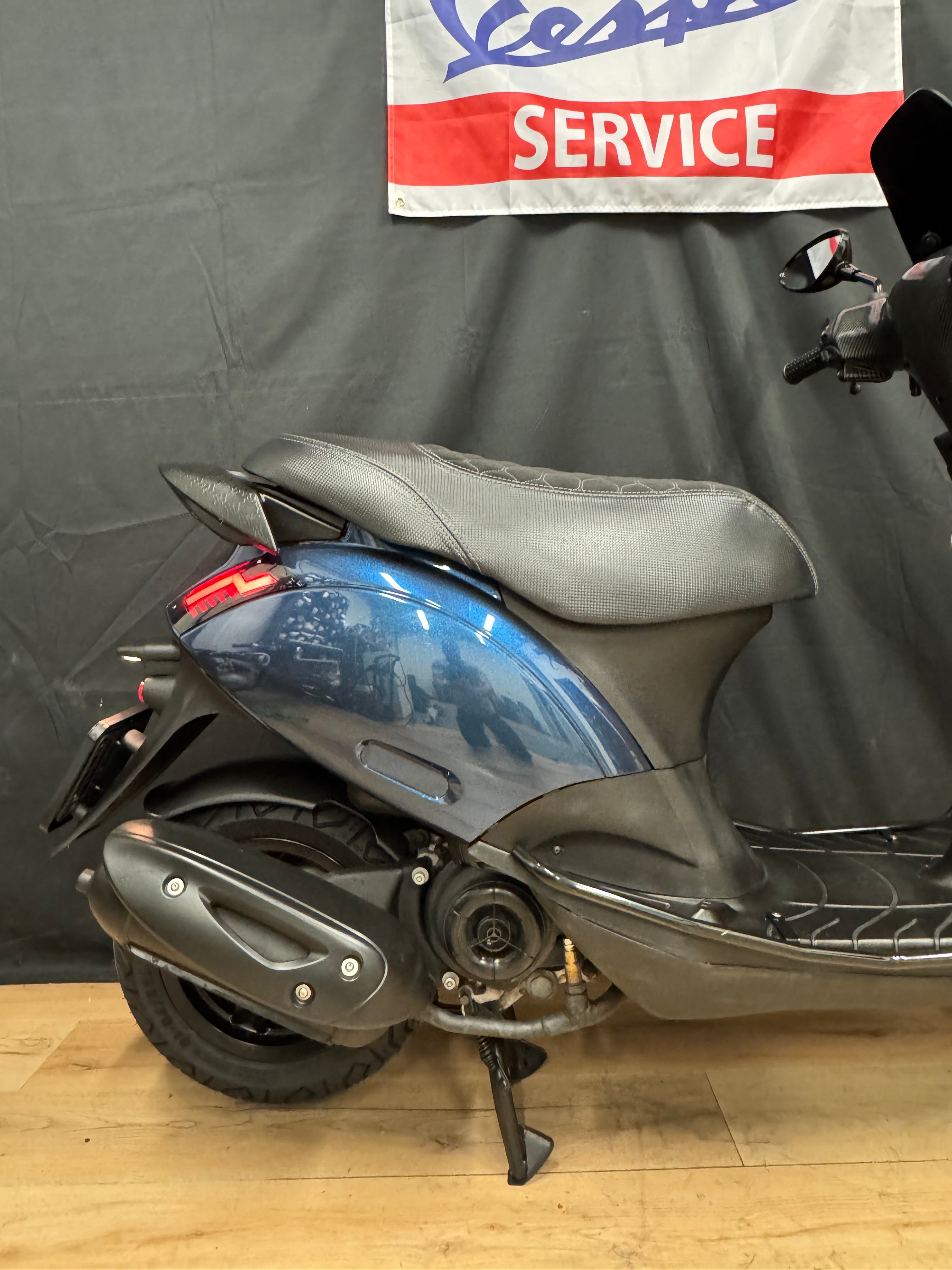 Piaggio Zip 50s - 7400km - Custom - Full option - Garantie