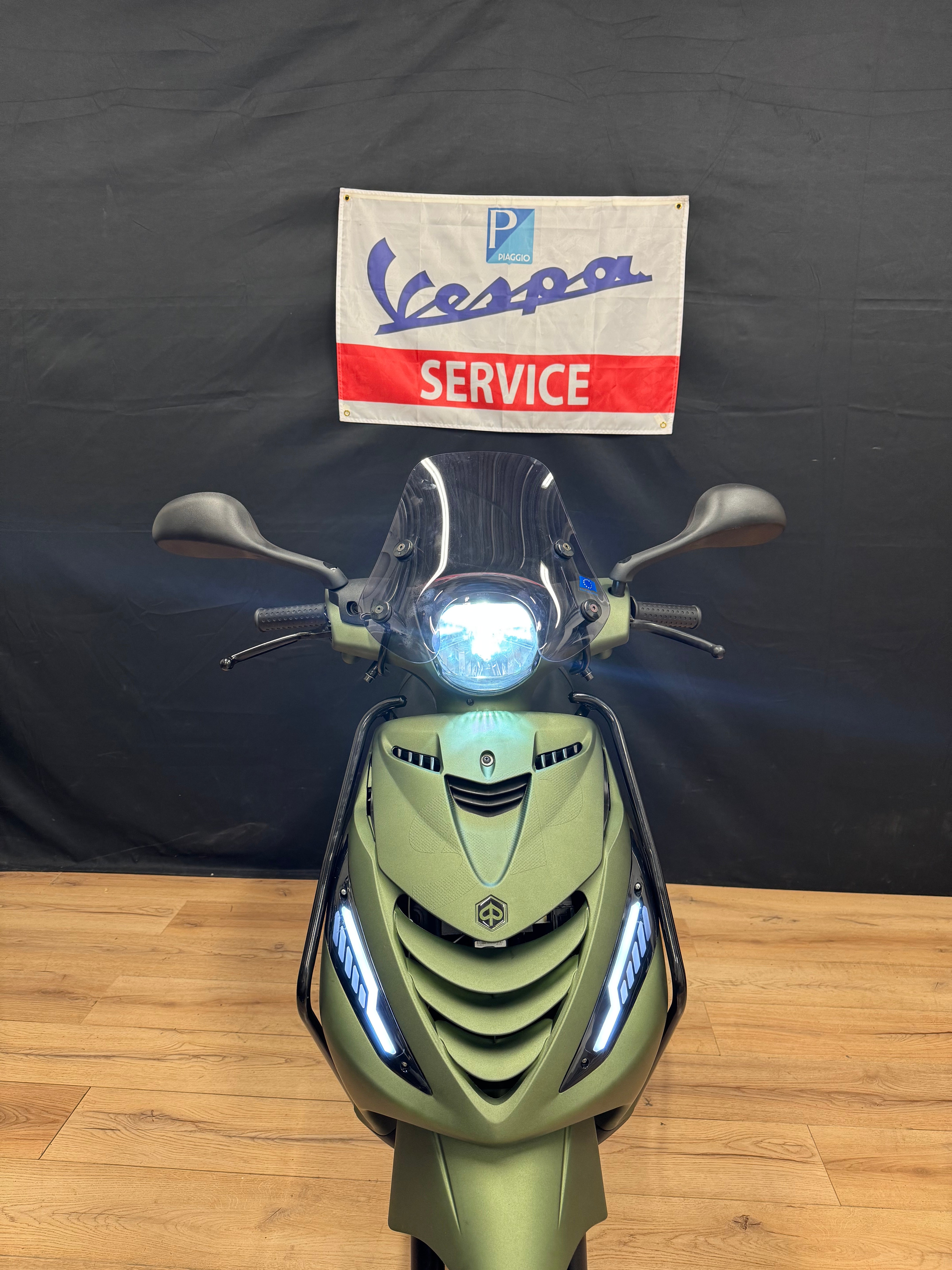 Piaggio Zip 50s | Full option | Garantie | Custom | Brom