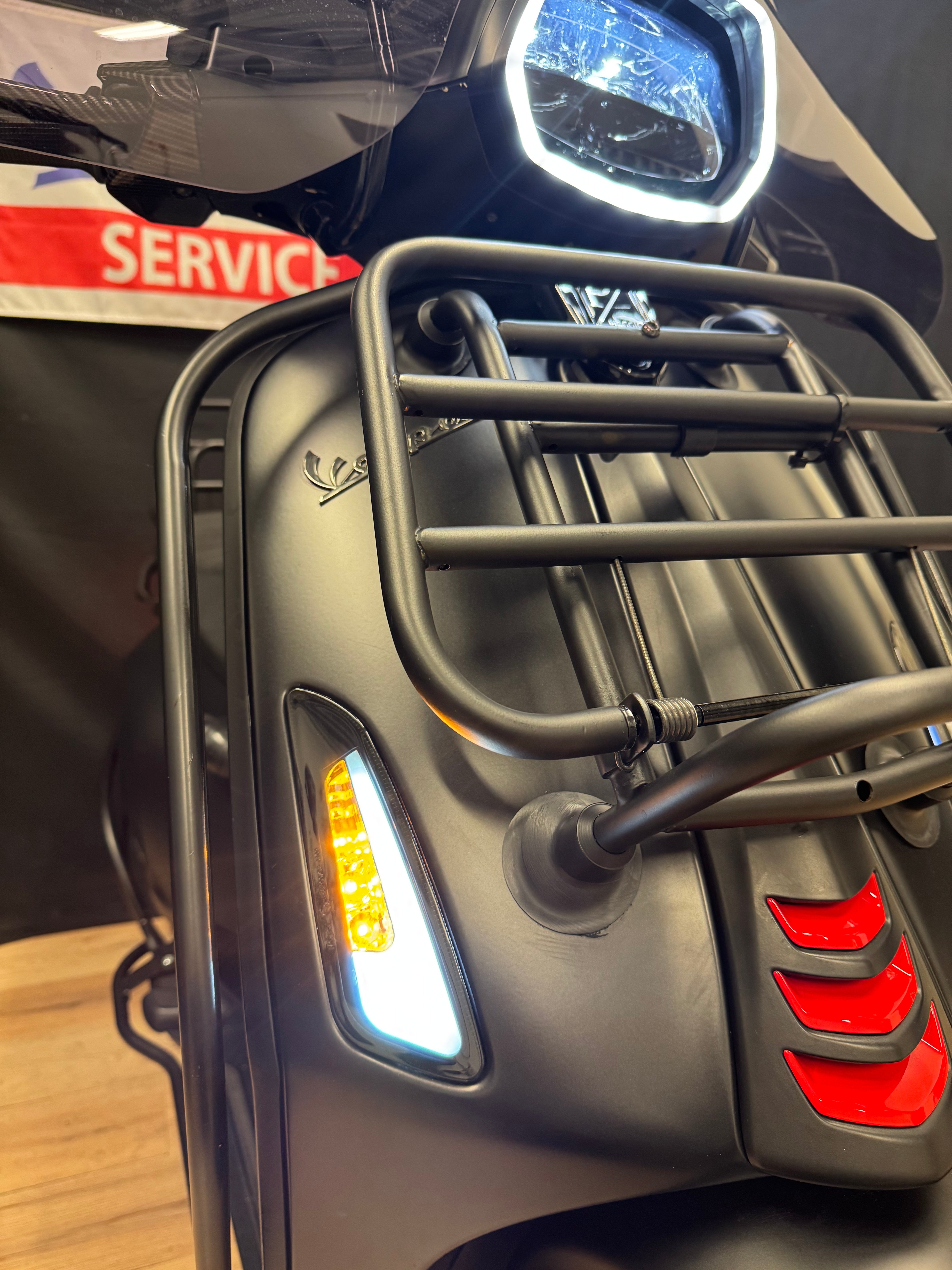 Vespa sprint 50s | Full option | Carbon | Garantie | Brom