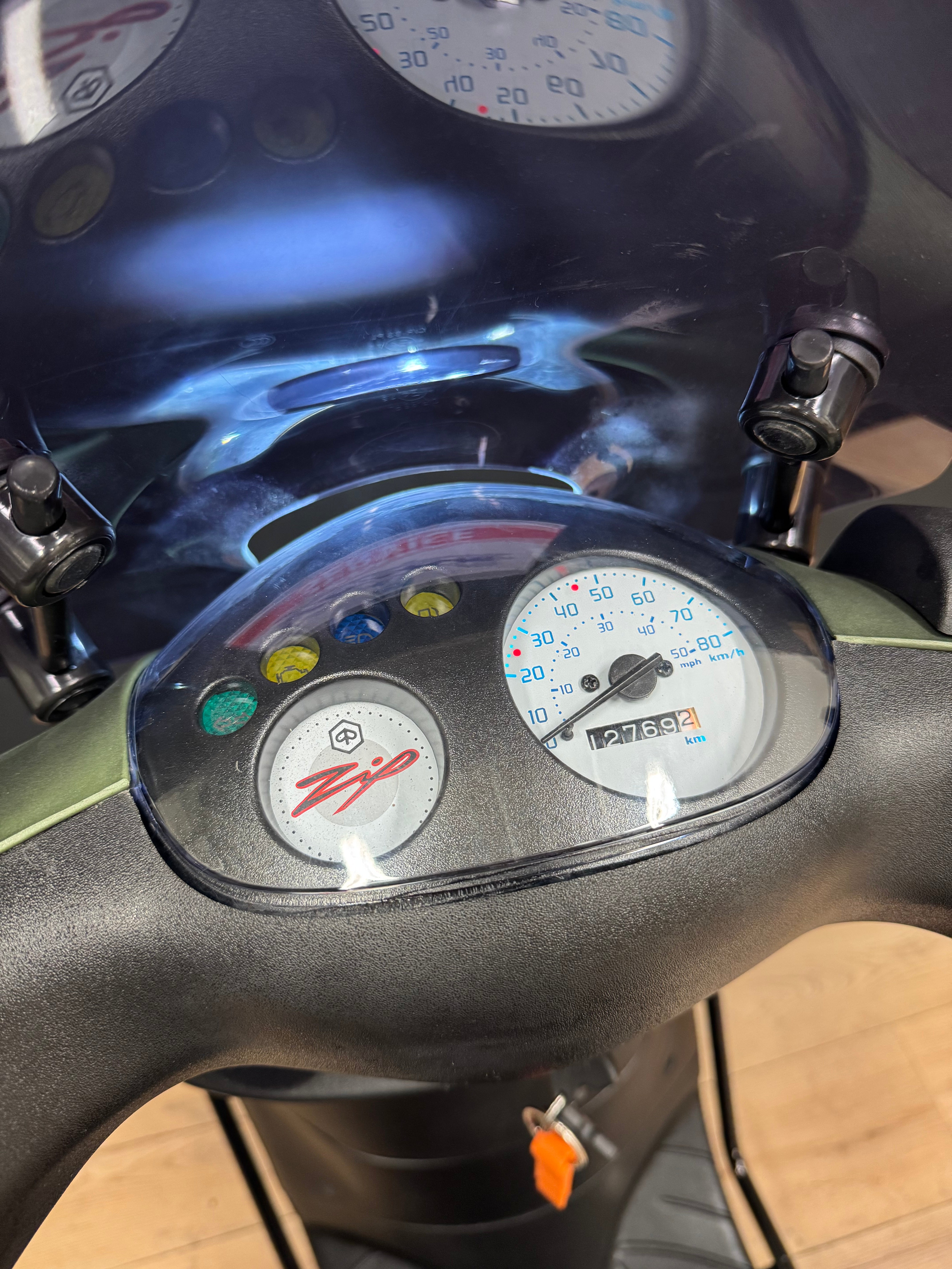 Piaggio Zip 50s | Full option | Garantie | Custom | Brom