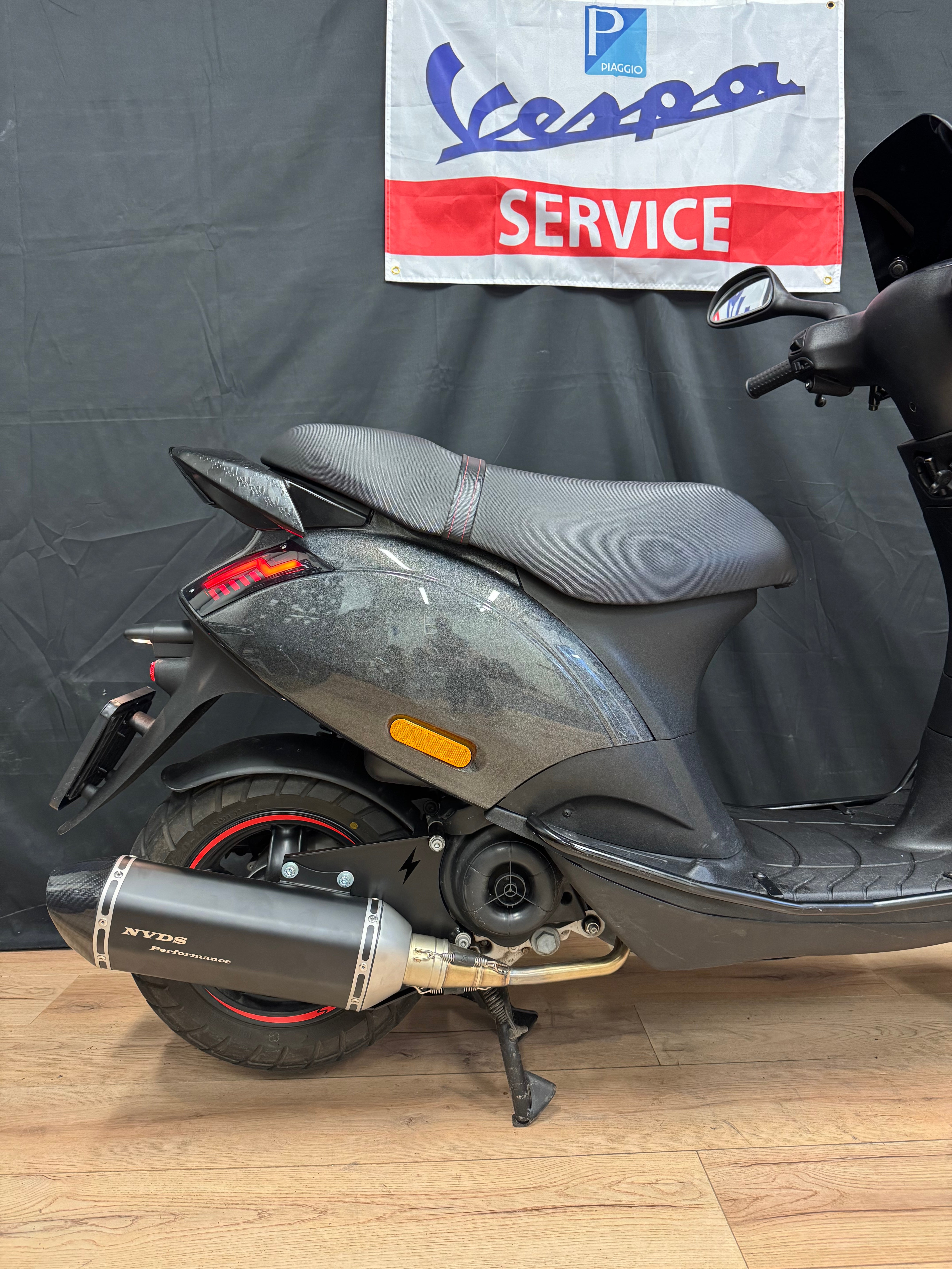 Piaggio Zip | 80cc | Full option | Garantie | 2024 | 6000km
