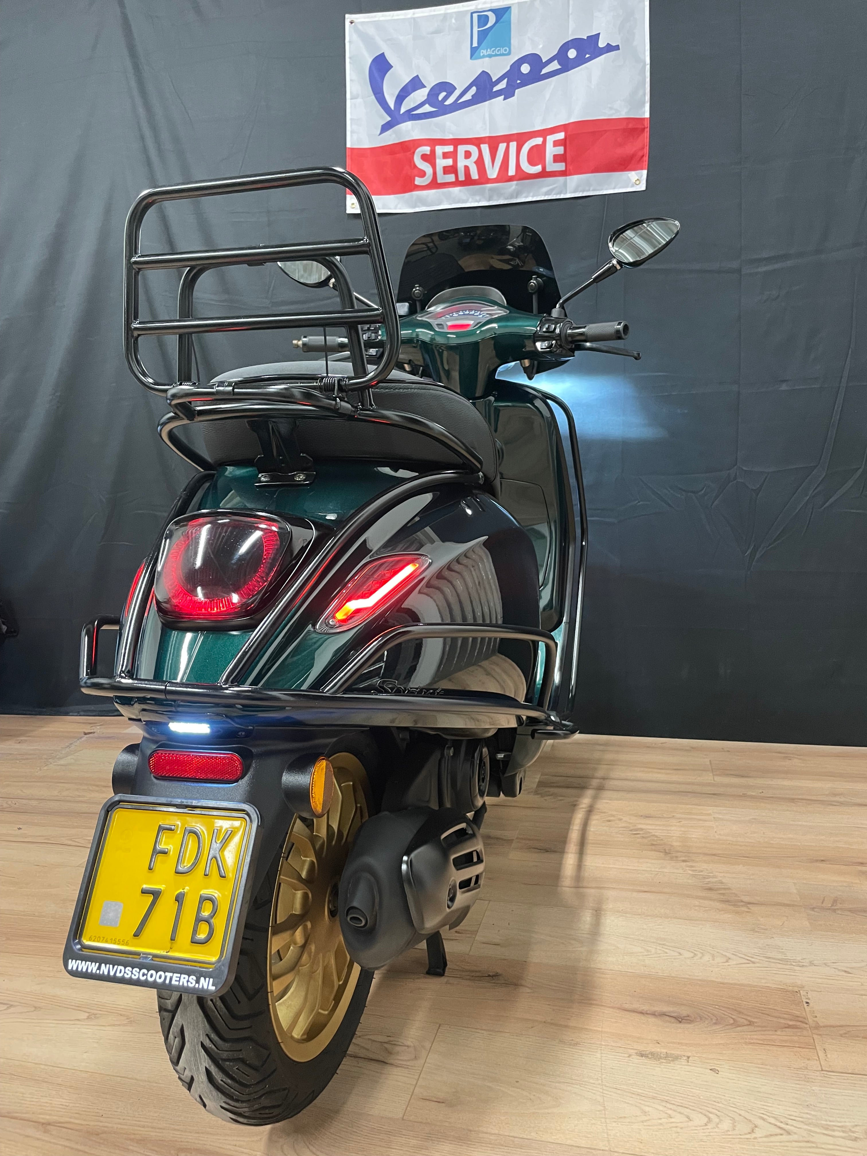 Vespa sprint 50S | Custom | Full option | Malossi | Zelioni