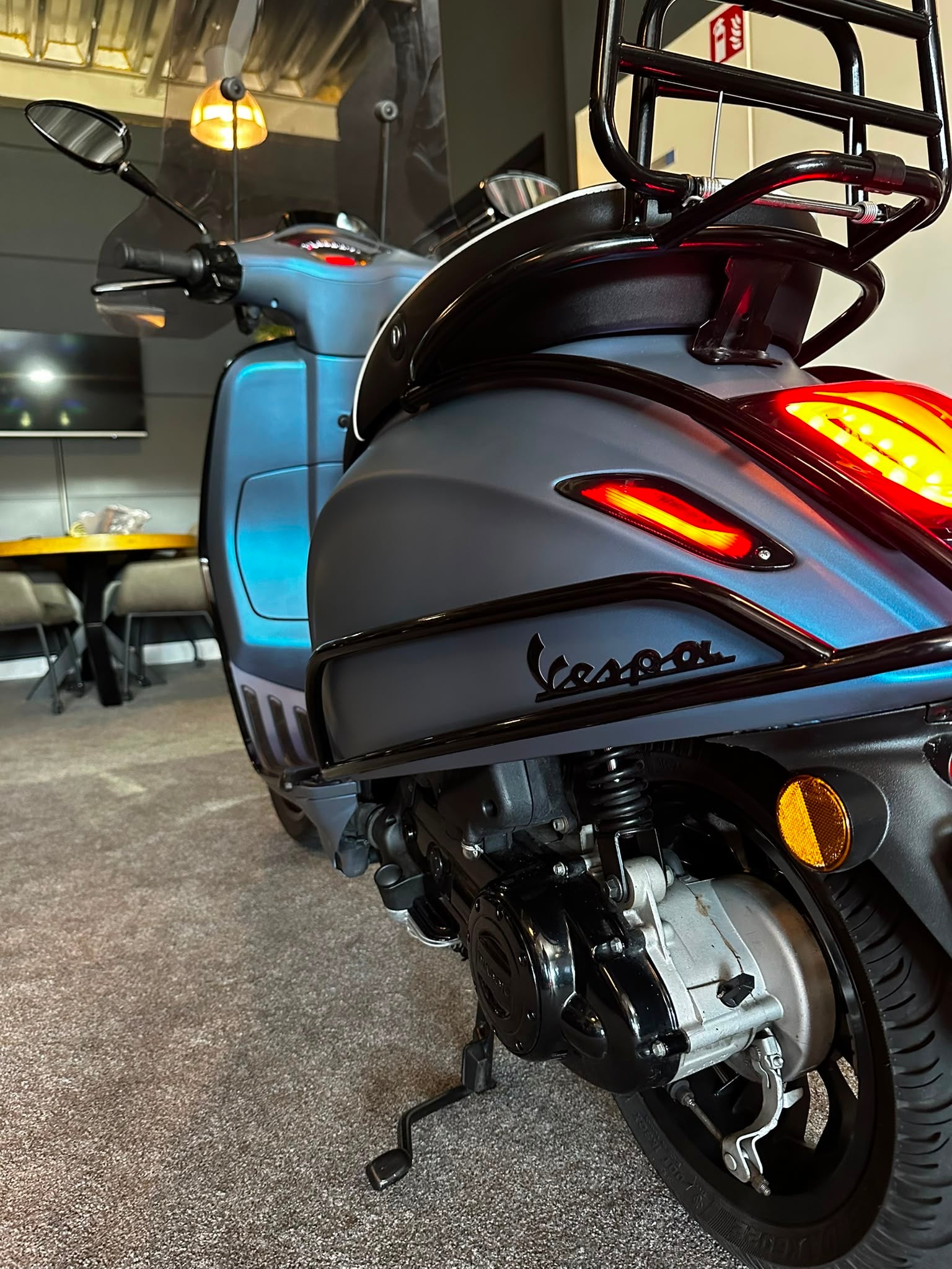 Vespa sprint 50S | Custom | Full option | Garantie | Cameleon
