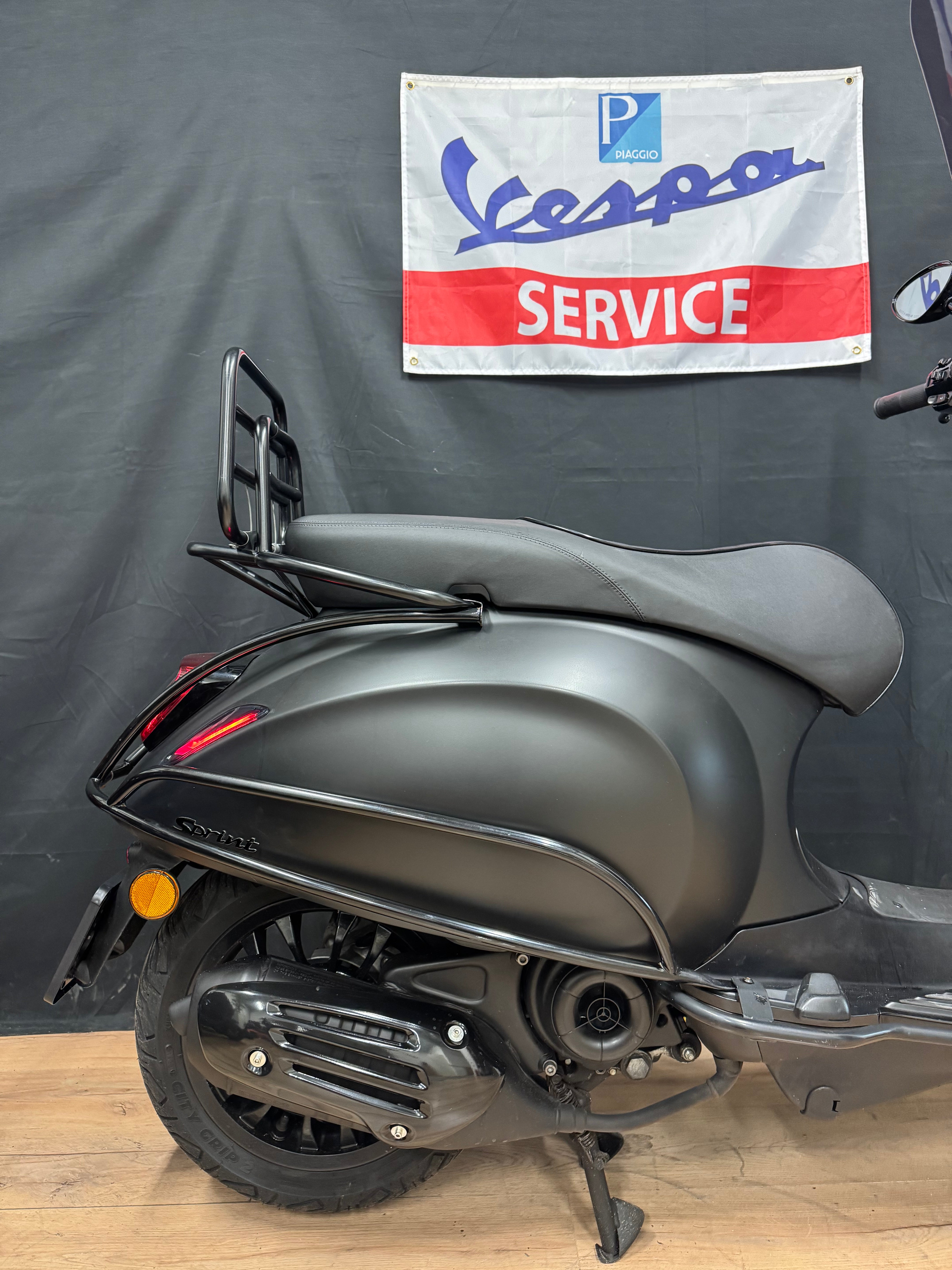 Vespa Sprint 50S | Notte | Brom | Full option | Garantie