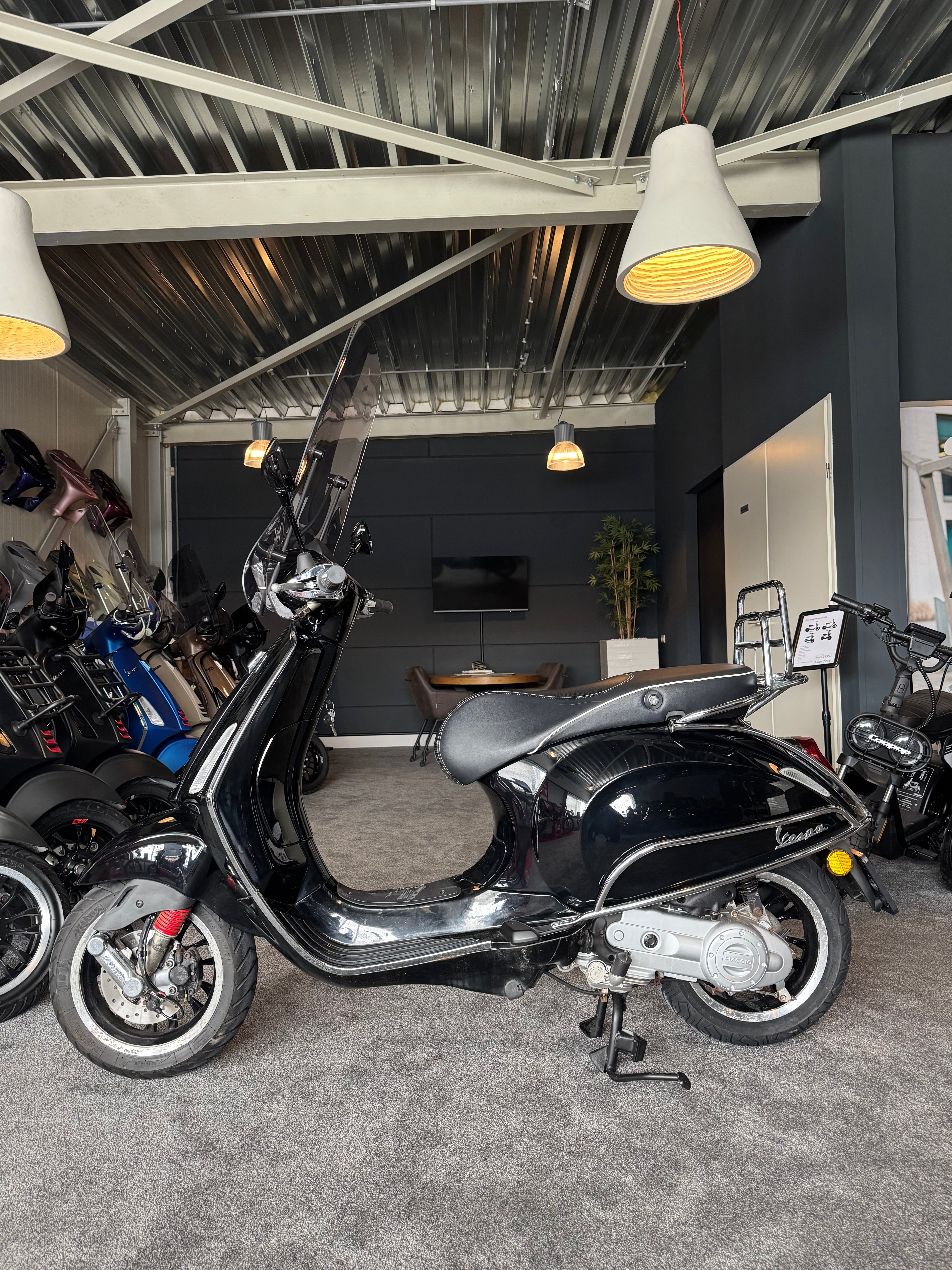 Vespa sprint 50S | Brom | 2020 | Garantie | 2e eigenaar