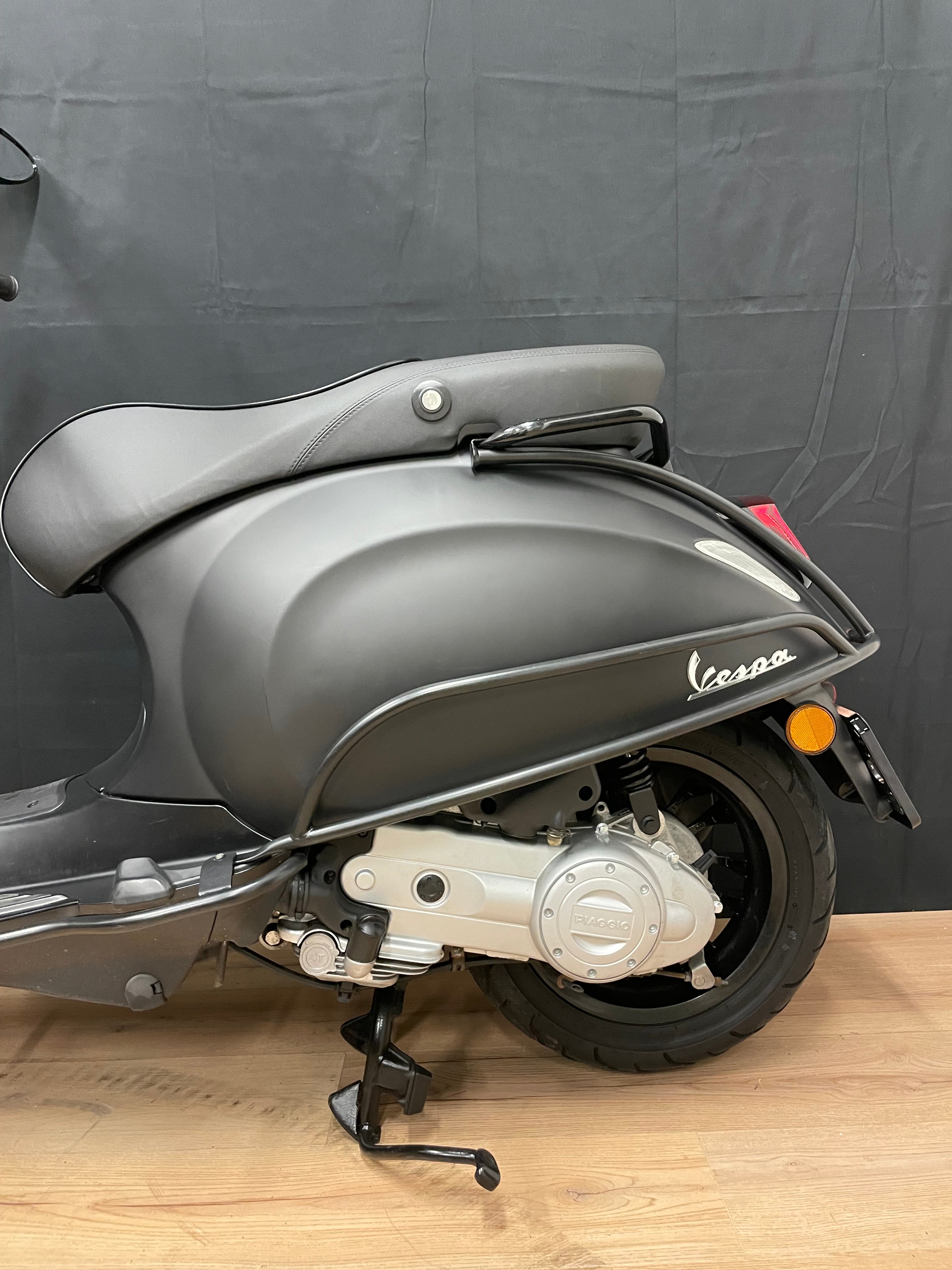 Vespa Sprint | Notte | Garantie | Iget | 1e eigenaar