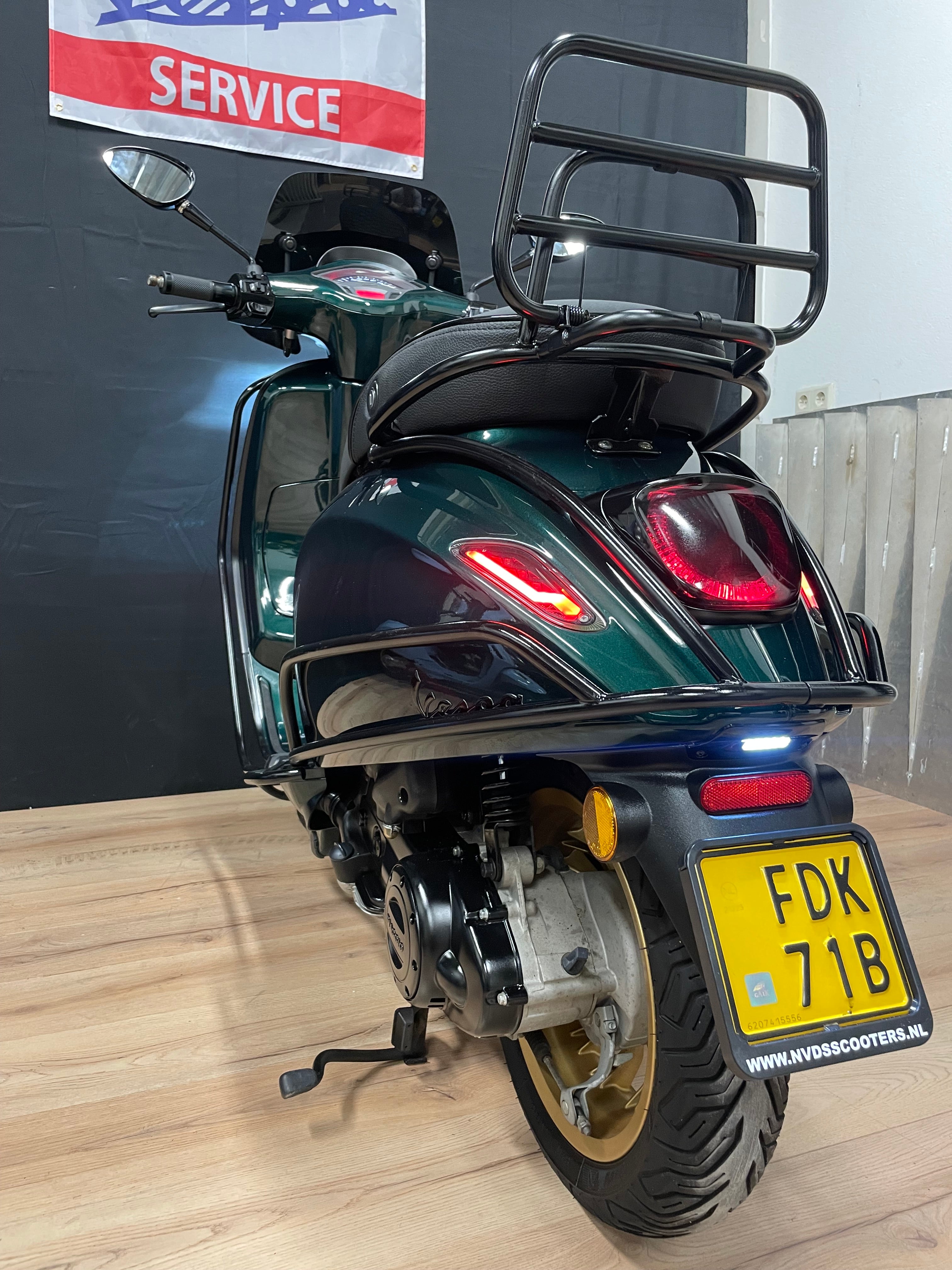 Vespa sprint 50S | Custom | Full option | Malossi | Zelioni